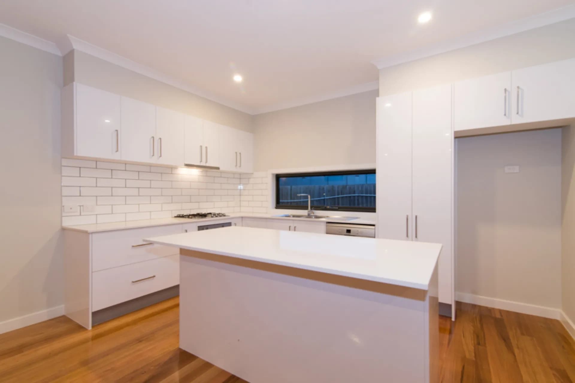 2 Colver Close, Kilsyth, VIC, Kilsyth - Thumbnail 4