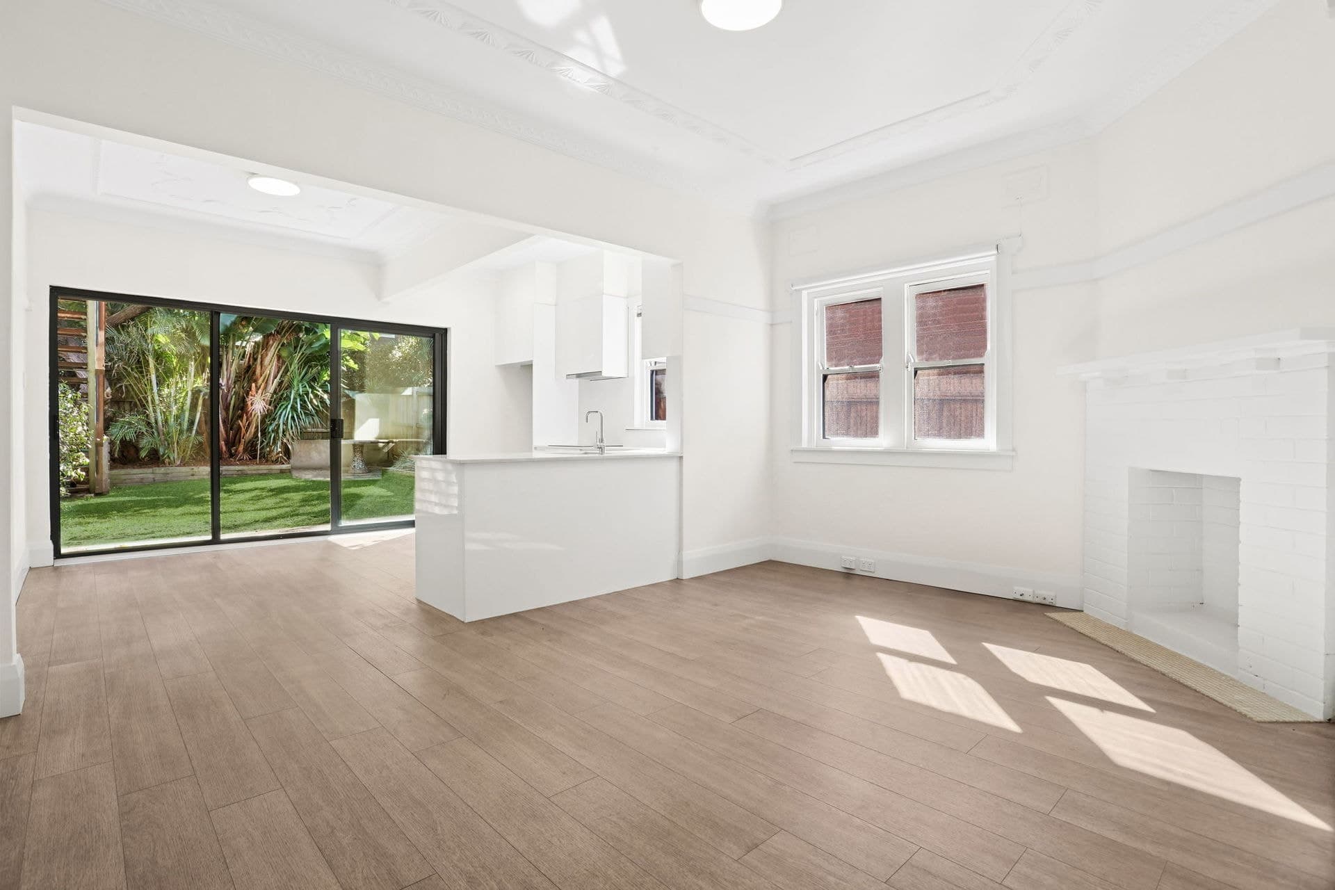 2/57 Wairoa Avenue, North Bondi, North Bondi - Image 1
