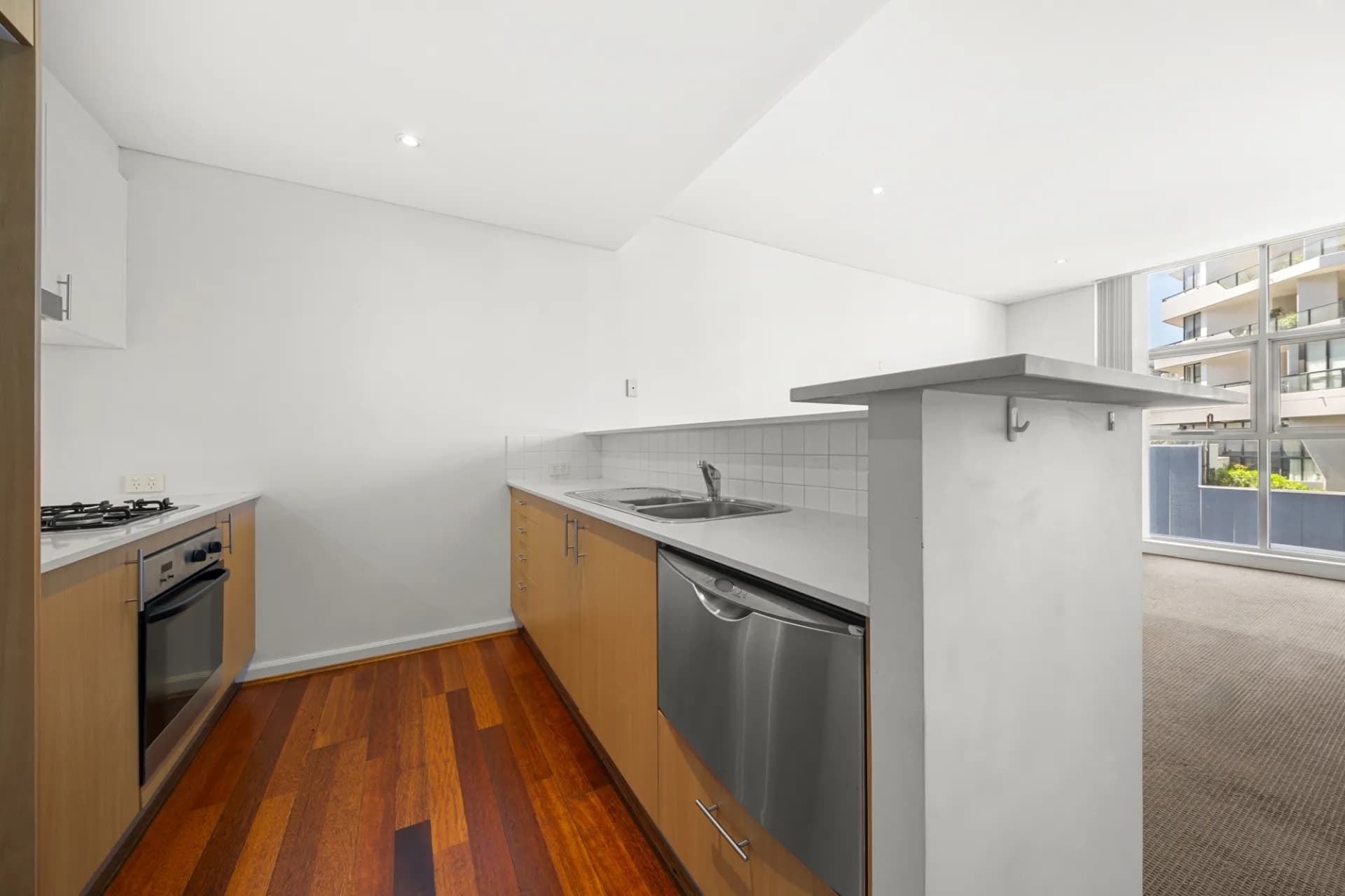 Unit 33/7-15 Newland Street, Bondi Junction, NSW, Bondi Junction - Thumbnail 2
