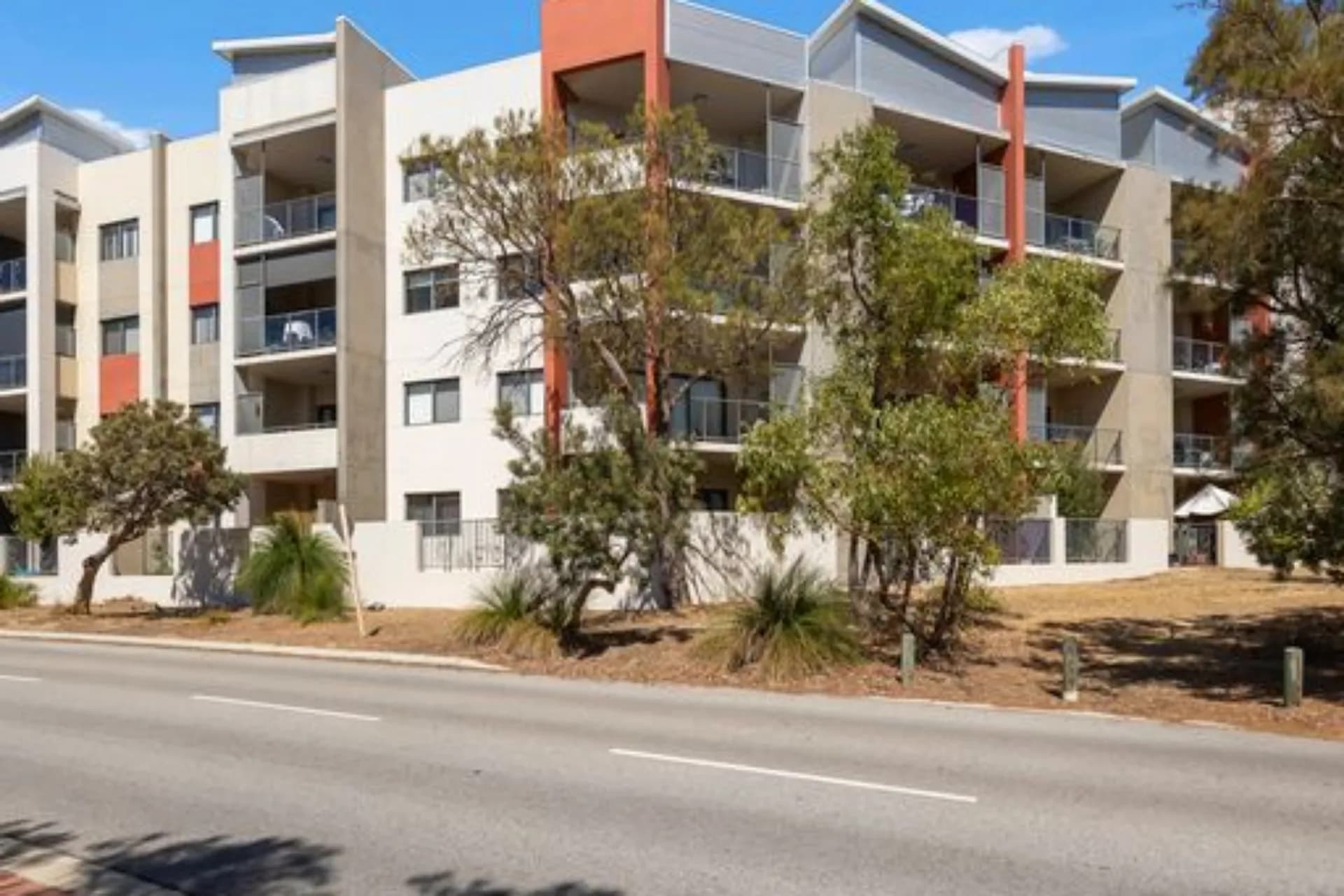 11/2 Molloy Promenade, Joondalup, WA, Joondalup - Image 1