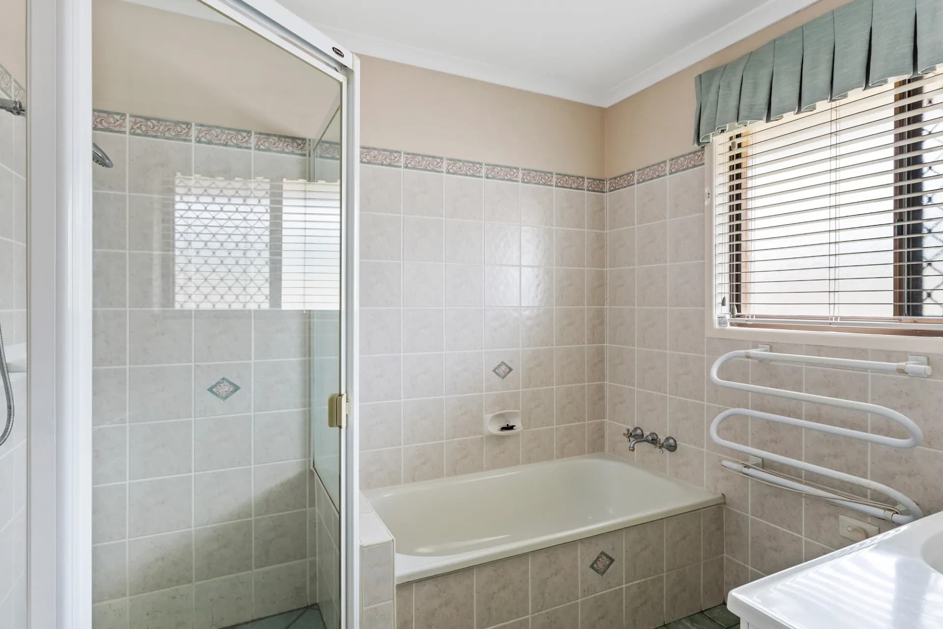 22 Daniel Court, Scarborough, QLD, Scarborough - Thumbnail 5