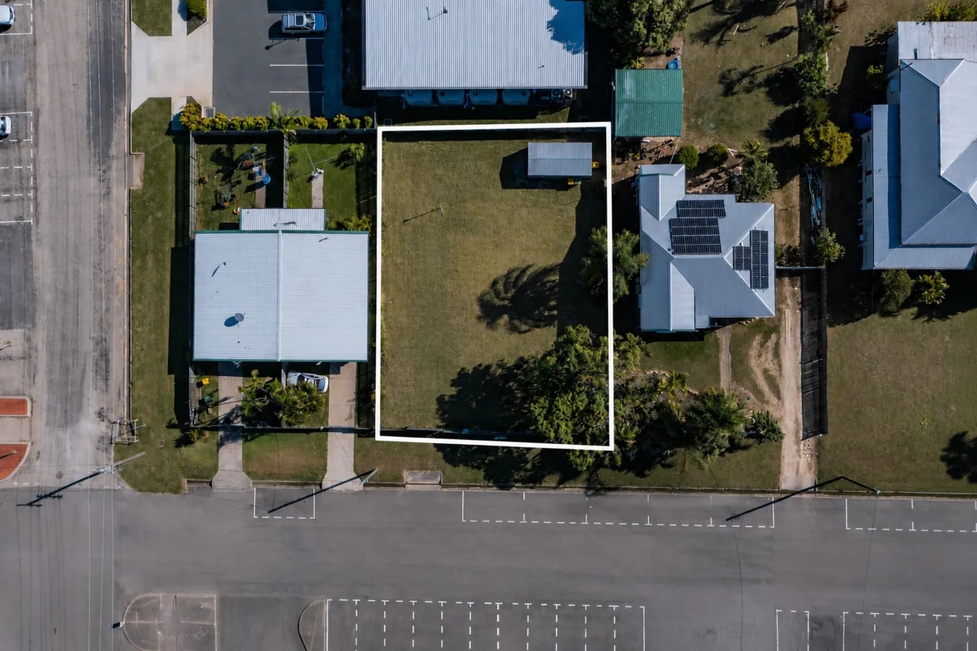 30 Gordon Street, Bowen, QLD, Bowen - Thumbnail 2