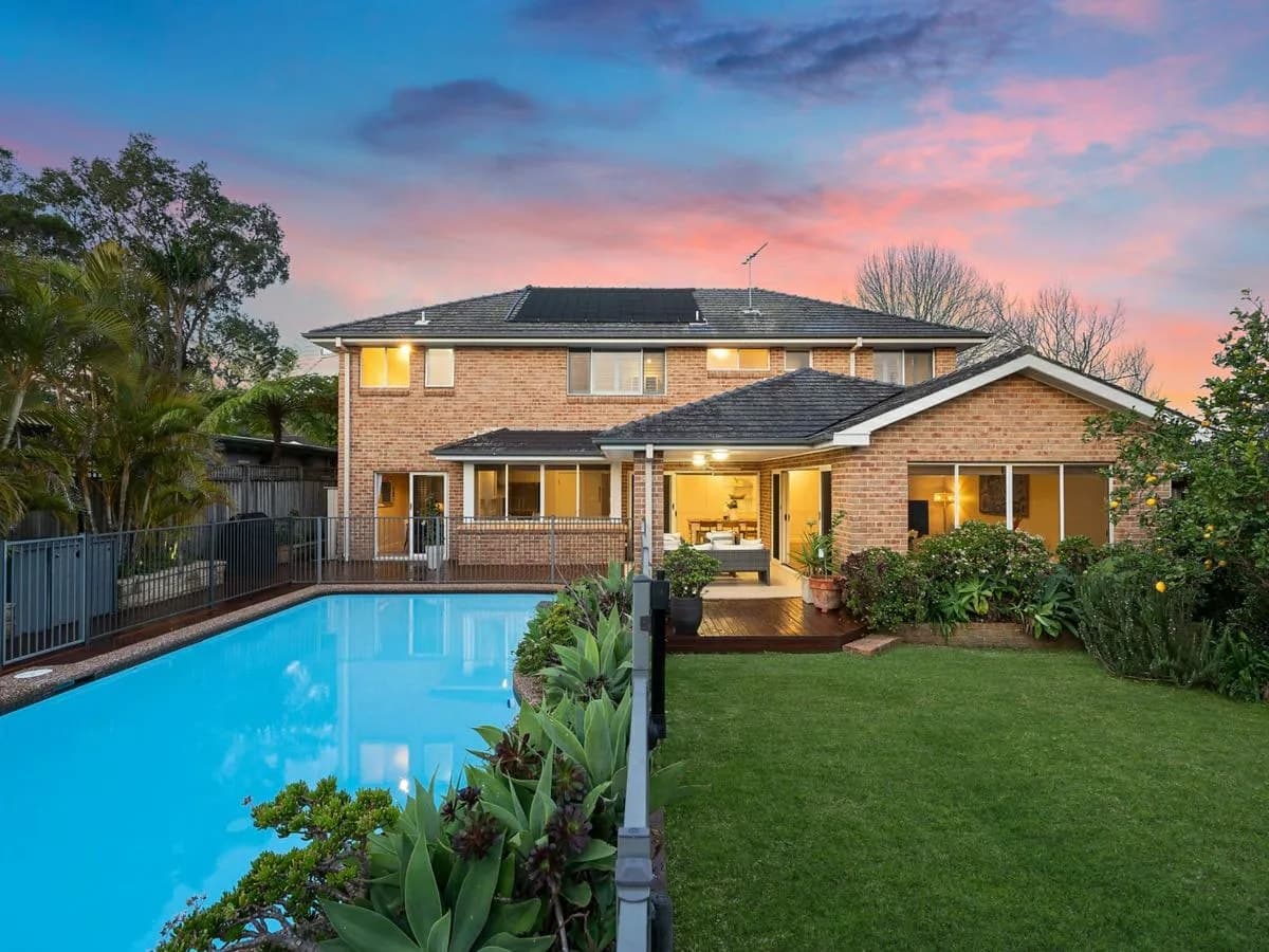 110 Starkey Street, KILLARNEY HEIGHTS, Killarney Heights - Thumbnail 2
