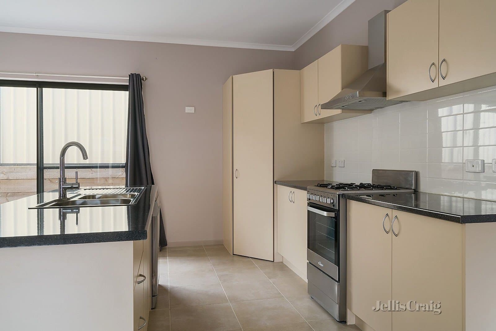 10D Moscript Street, Campbells Creek, Campbells Creek - Thumbnail 5