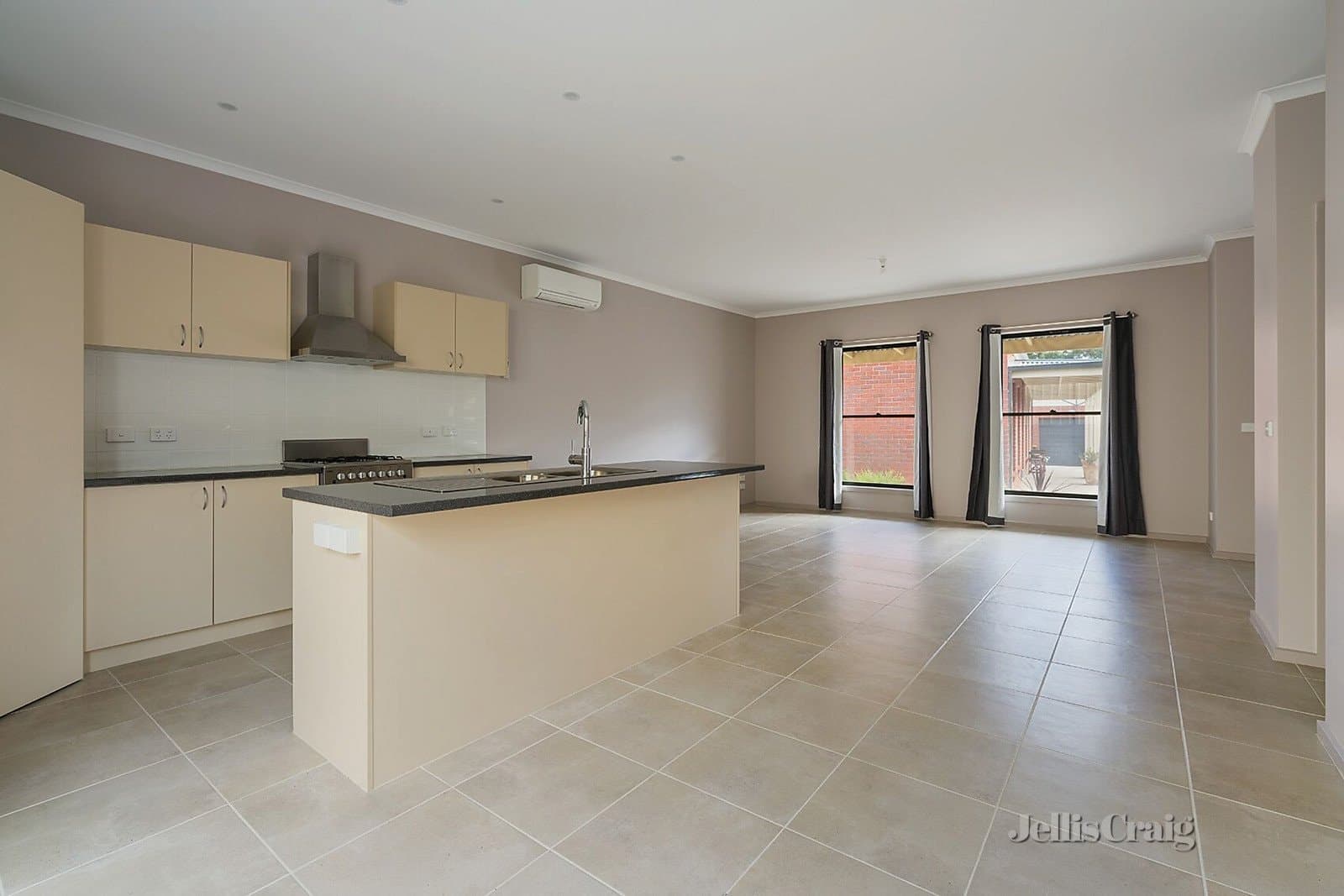10D Moscript Street, Campbells Creek, Campbells Creek - Thumbnail 6