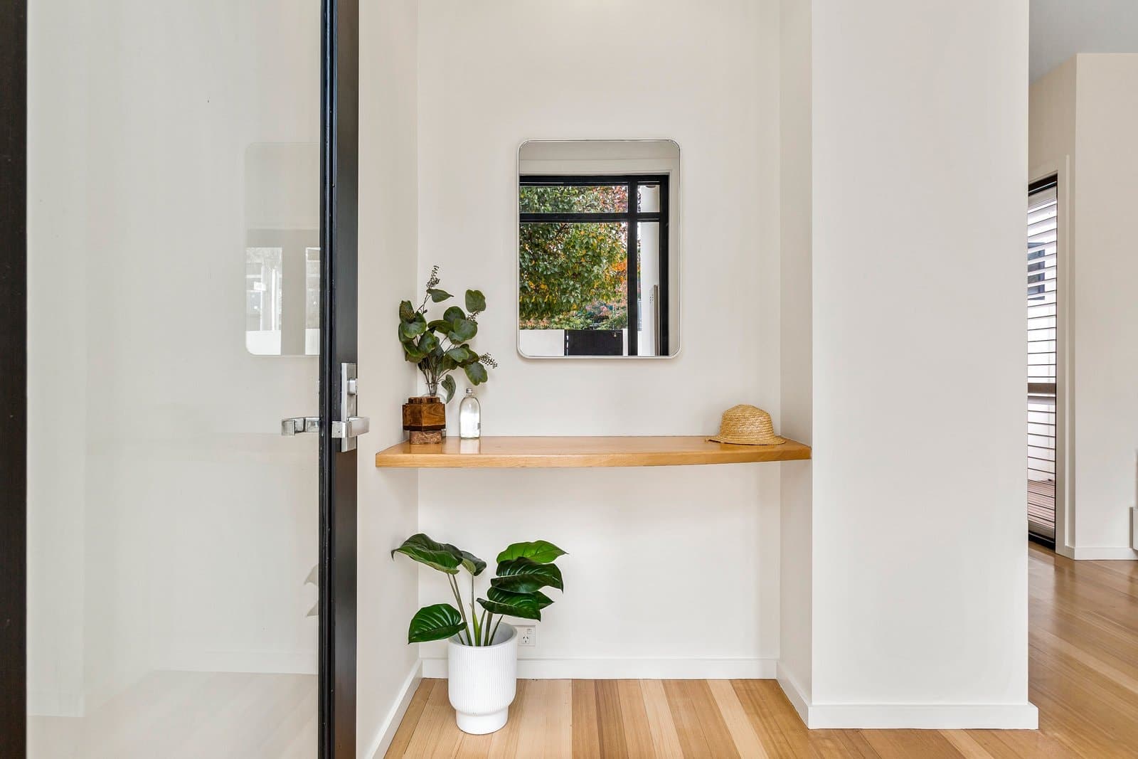 2/36 McKillop Street, Geelong, Geelong - Thumbnail 4