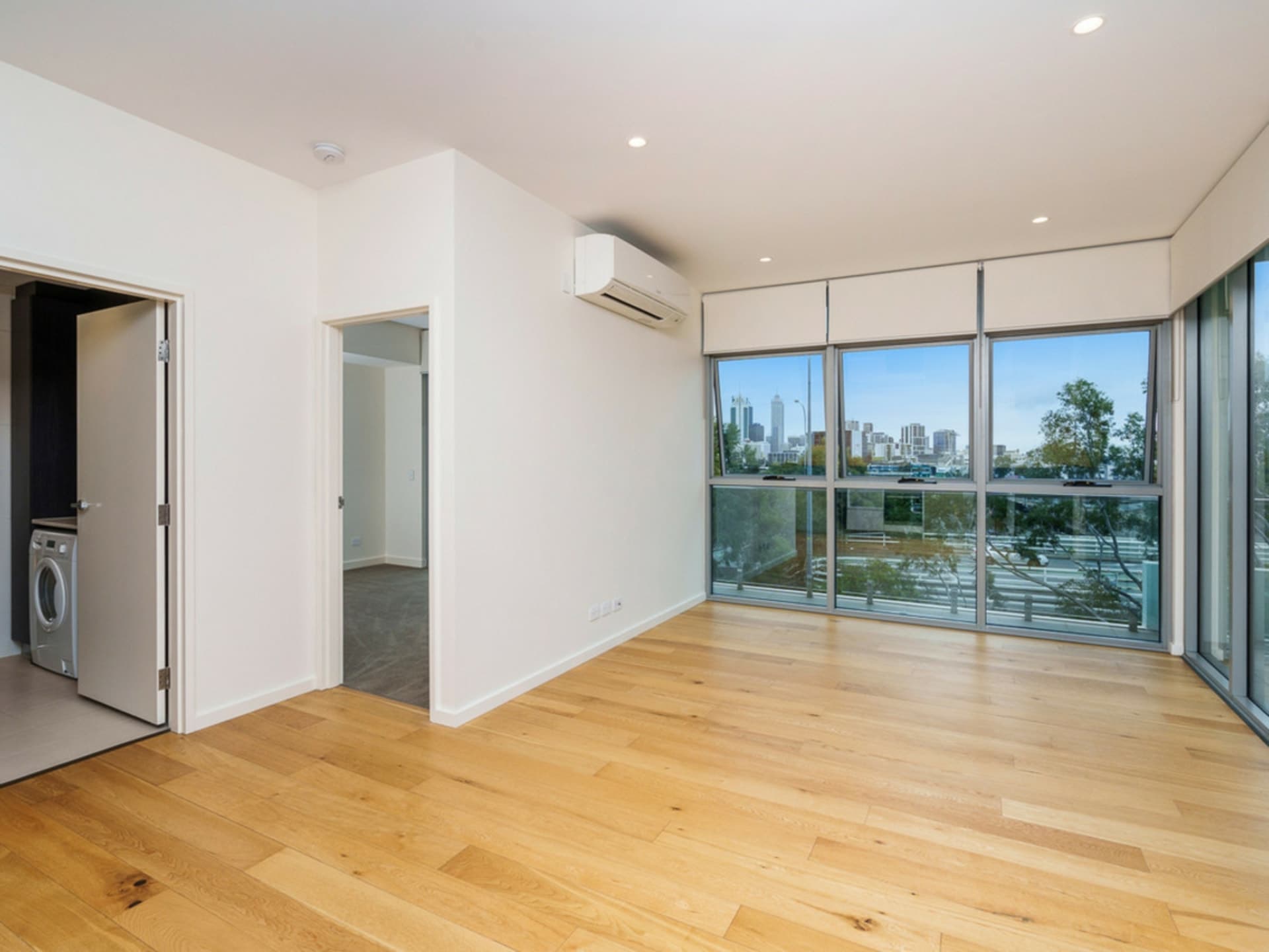 406/9 Tully Road, East Perth, East Perth - Image 1