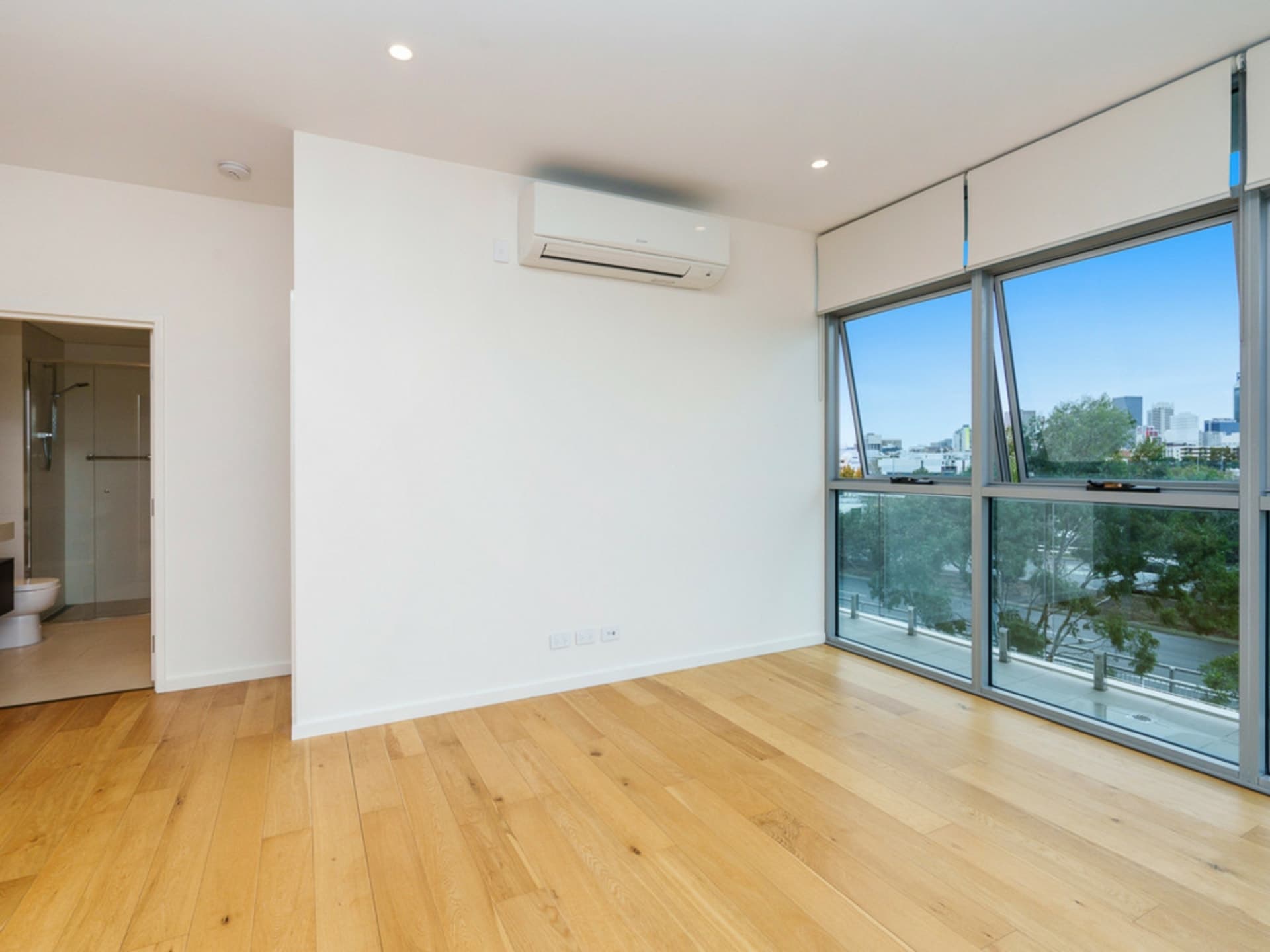 406/9 Tully Road, East Perth, East Perth - Thumbnail 8