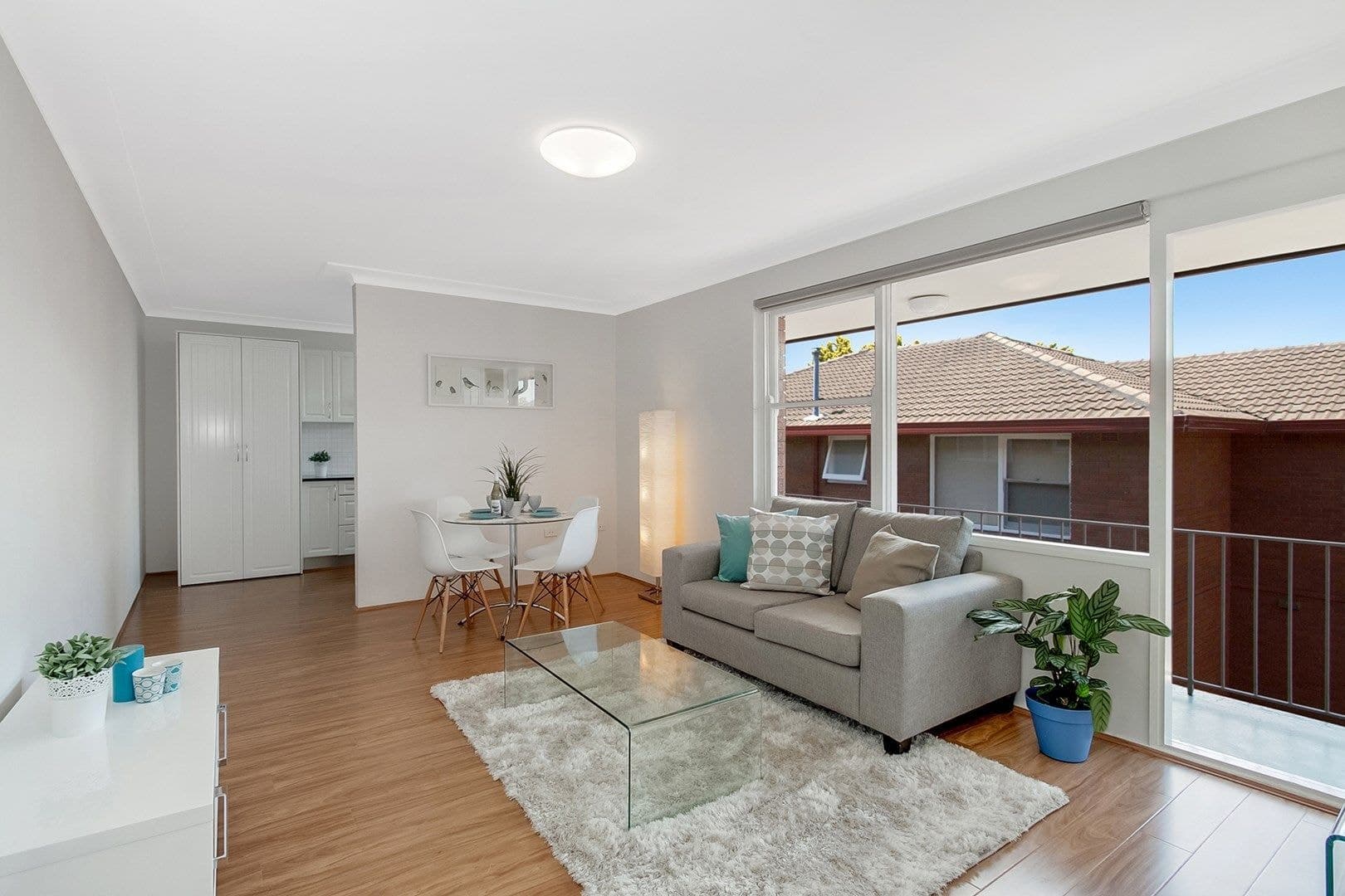 8/5 Cecil Street, Ashfield - Thumbnail 2