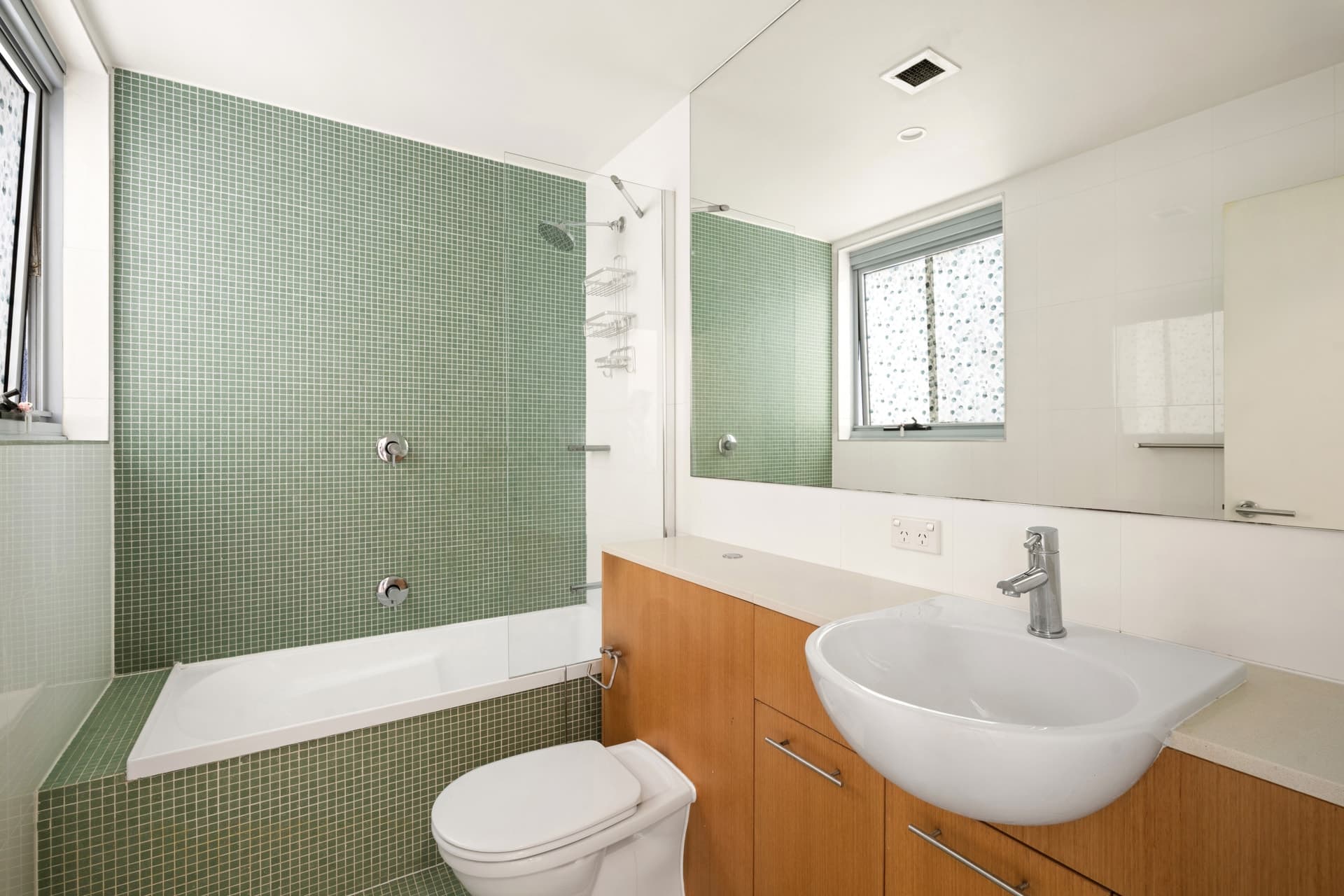 301/5 Shoreline Drive, Rhodes - Thumbnail 5