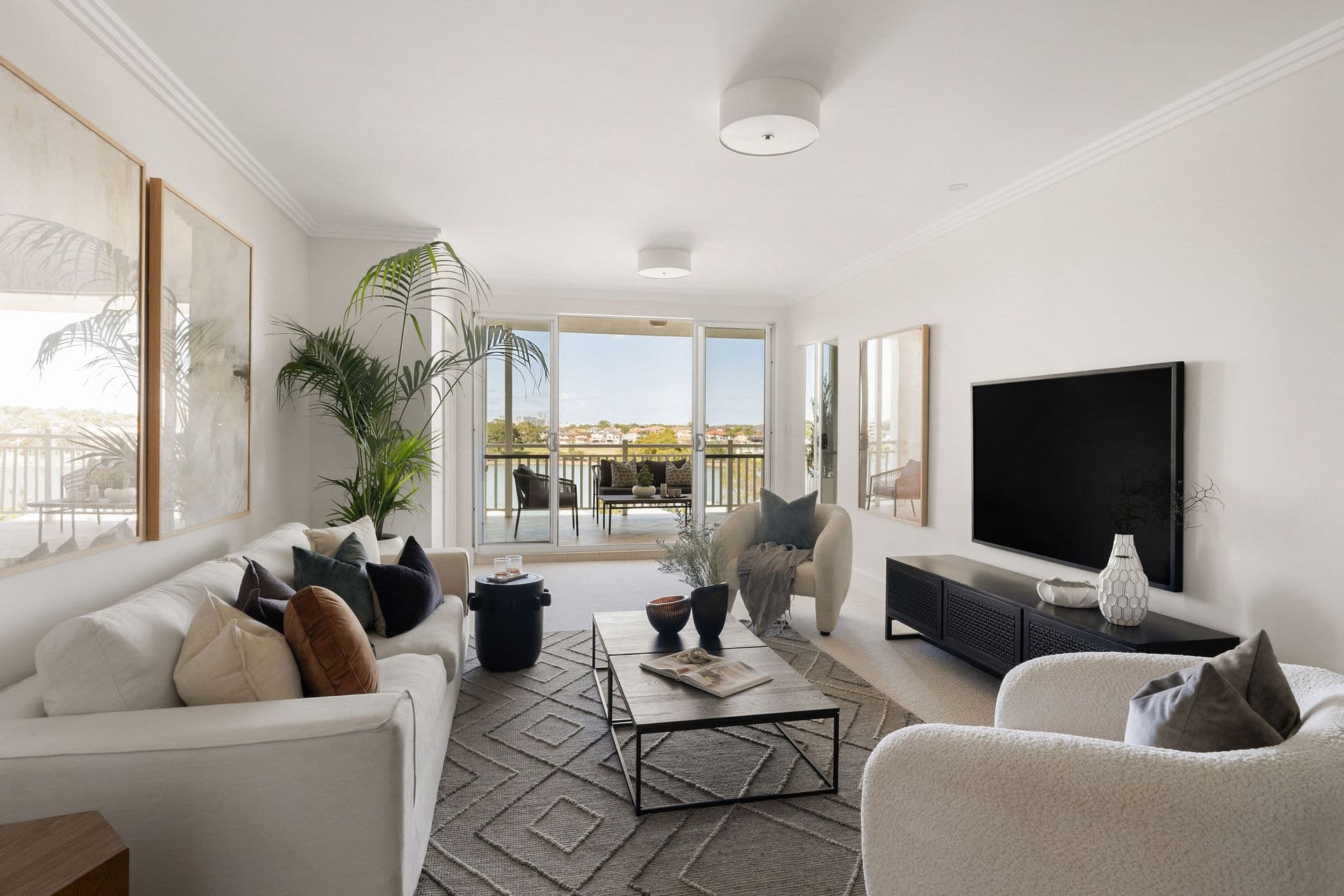 42/26 Phillips Street, Cabarita - Thumbnail 2