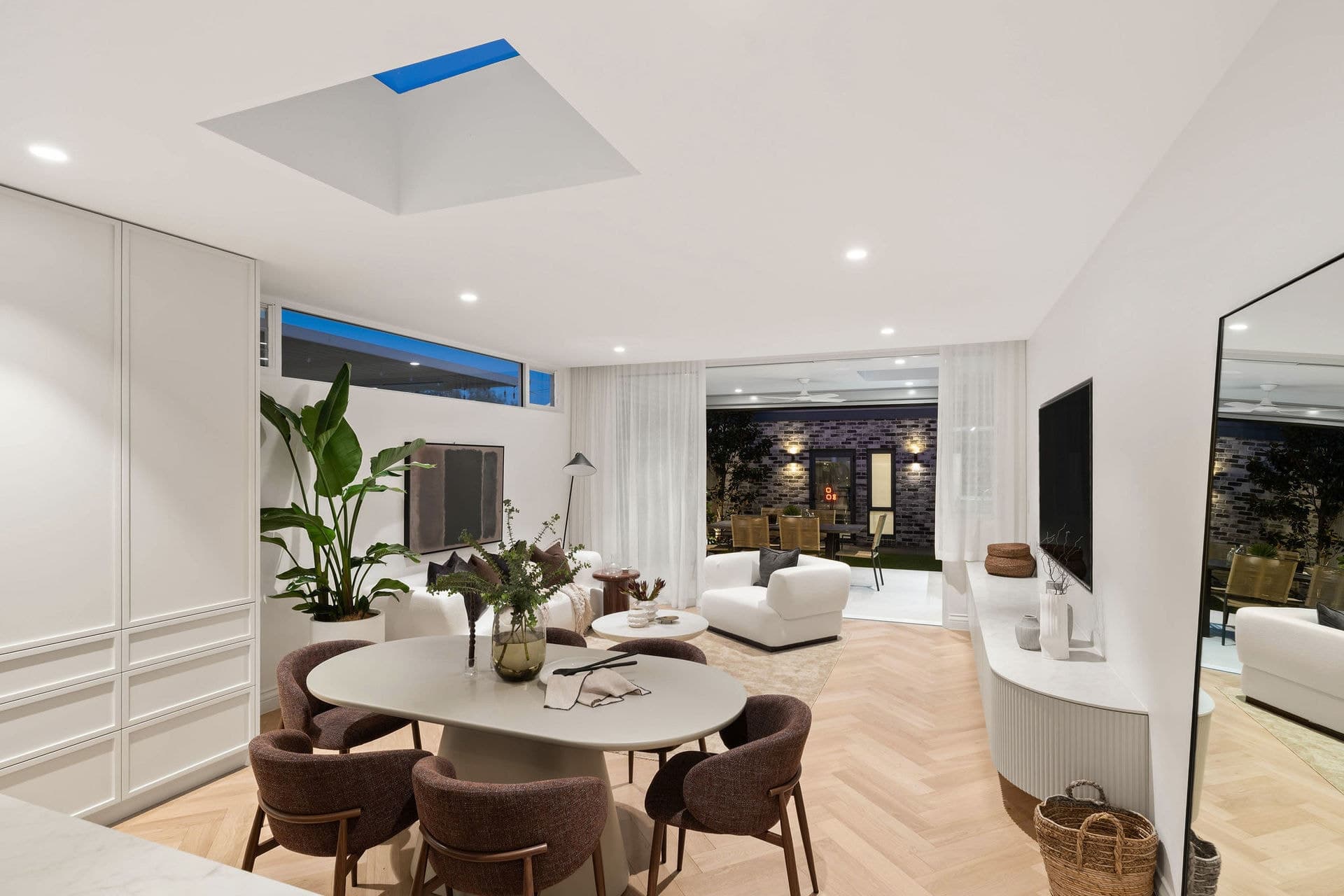 19 Gale Street, Concord - Thumbnail 2