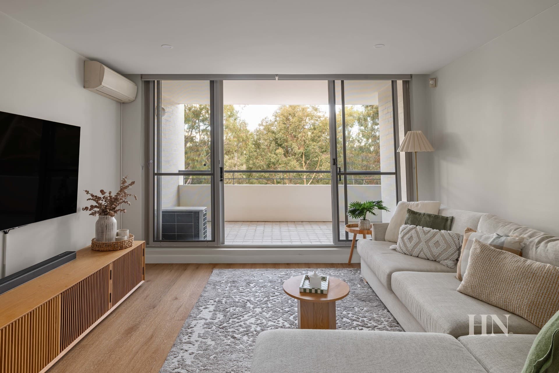 4/1 Heidelberg Avenue, Newington - Image 1