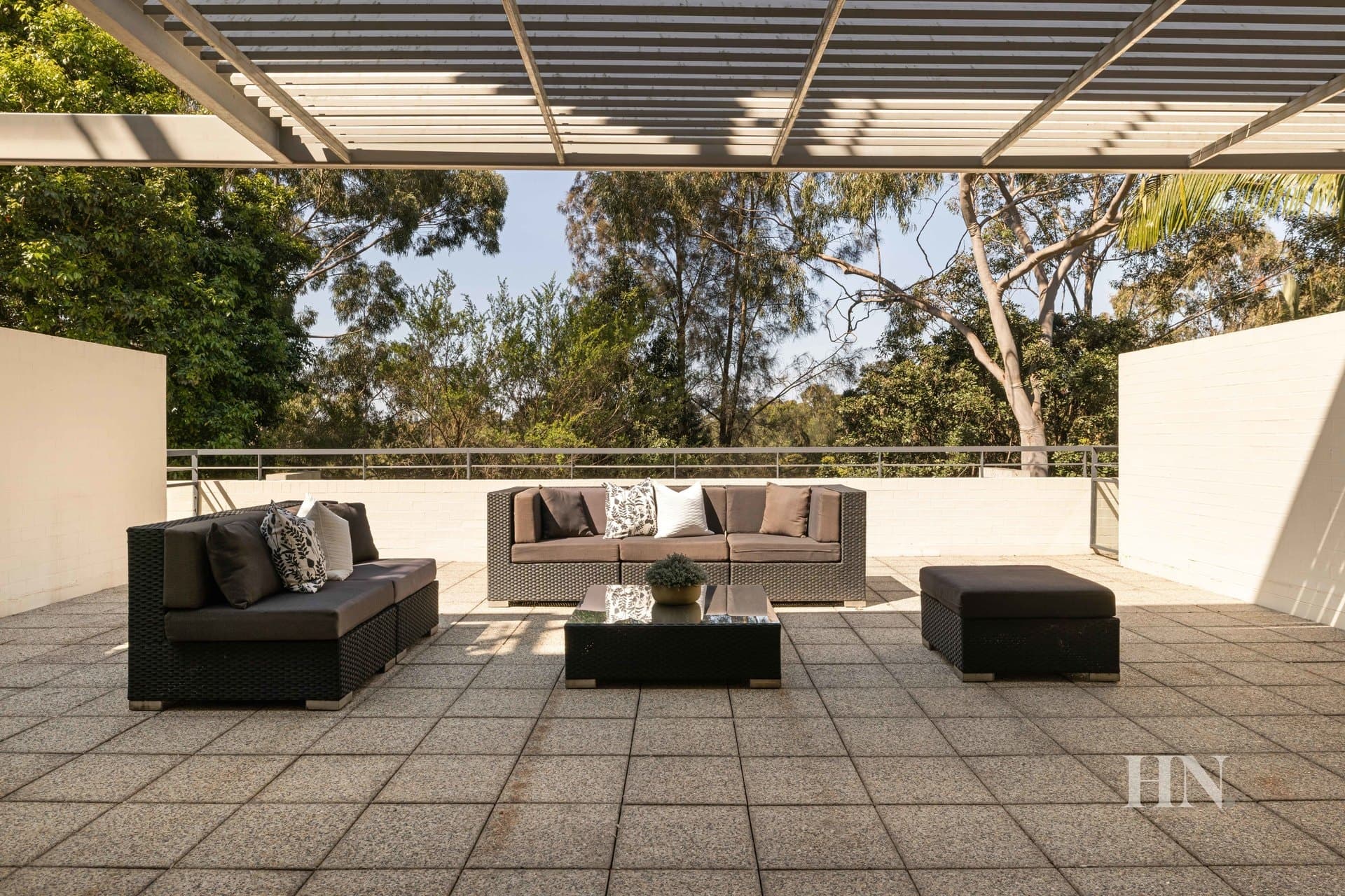 2/9 Nurmi Avenue, Newington - Image 1