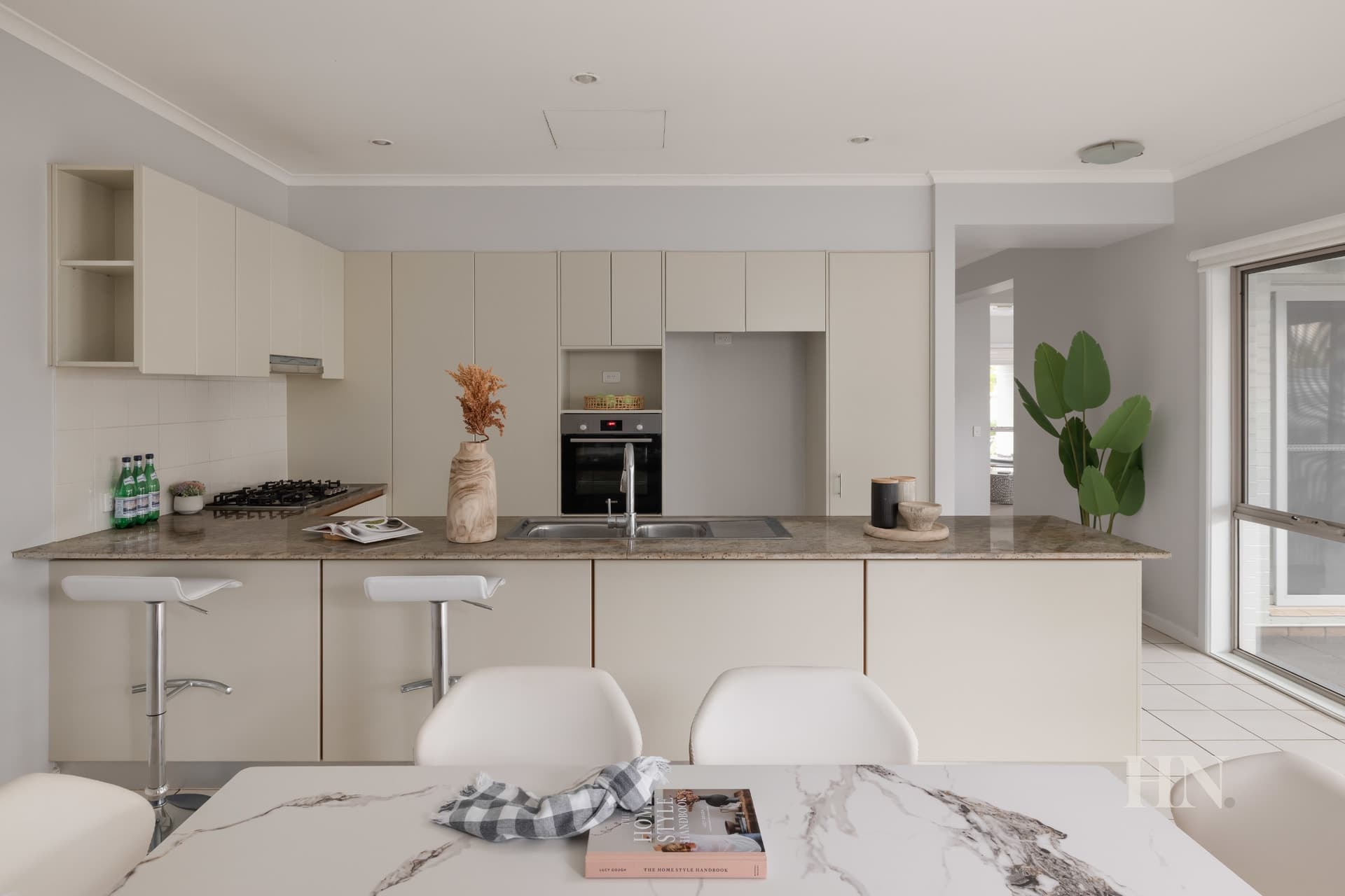 20 Sandpiper Crescent, Newington - Thumbnail 3