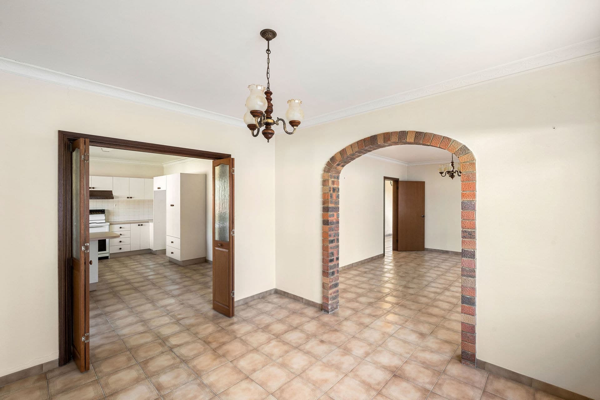 6 High Street, Concord - Thumbnail 6