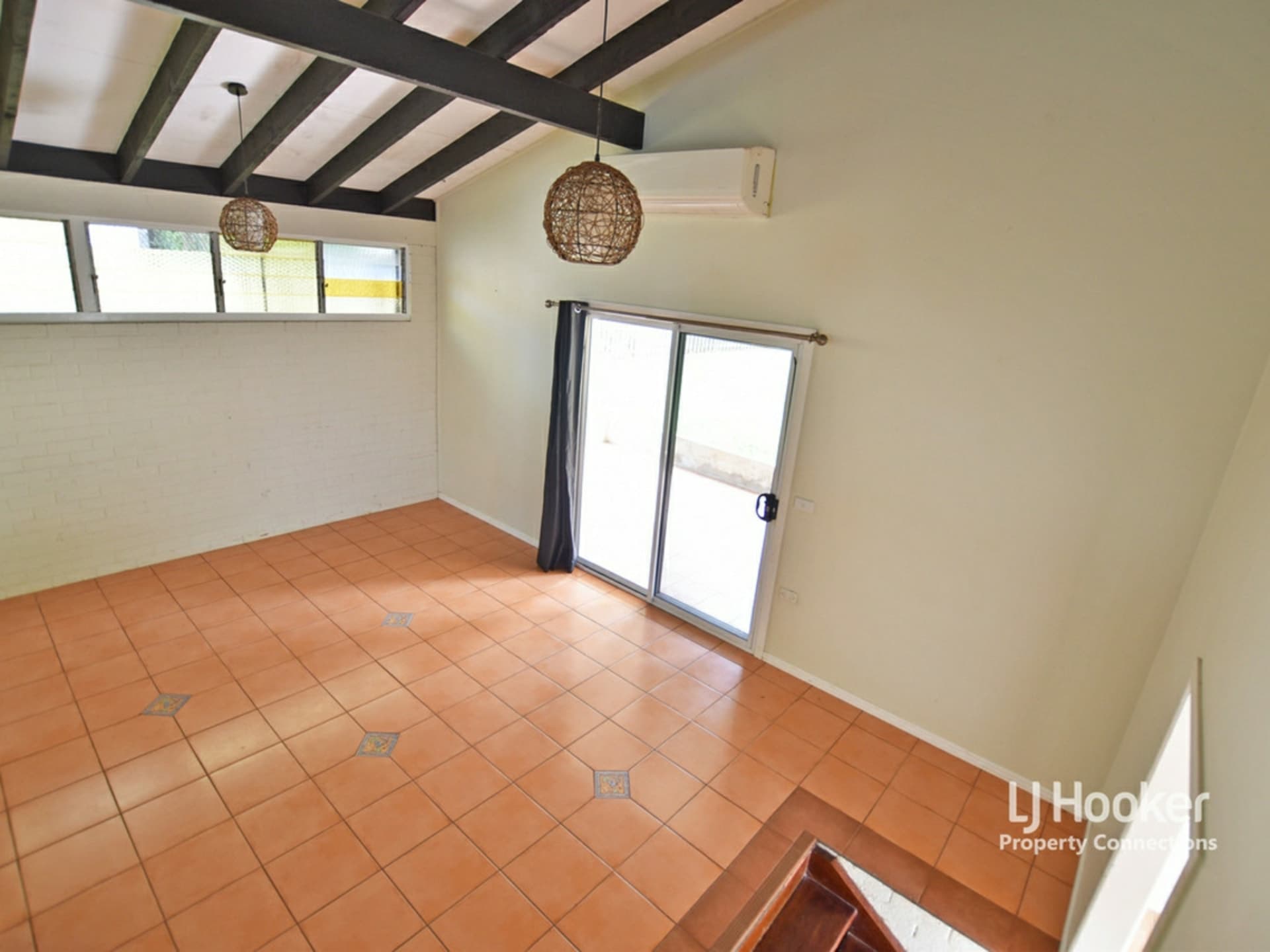 4 Loowa Street, Kallangur, Kallangur - Thumbnail 4