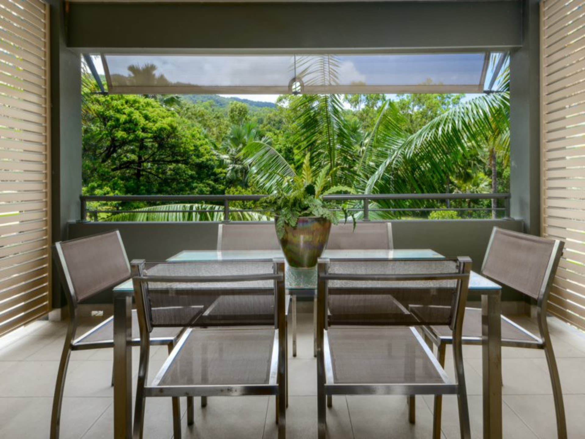 2 Bedroom/57 Paradise Palms, Kewarra Beach, Kewarra Beach - Thumbnail 6