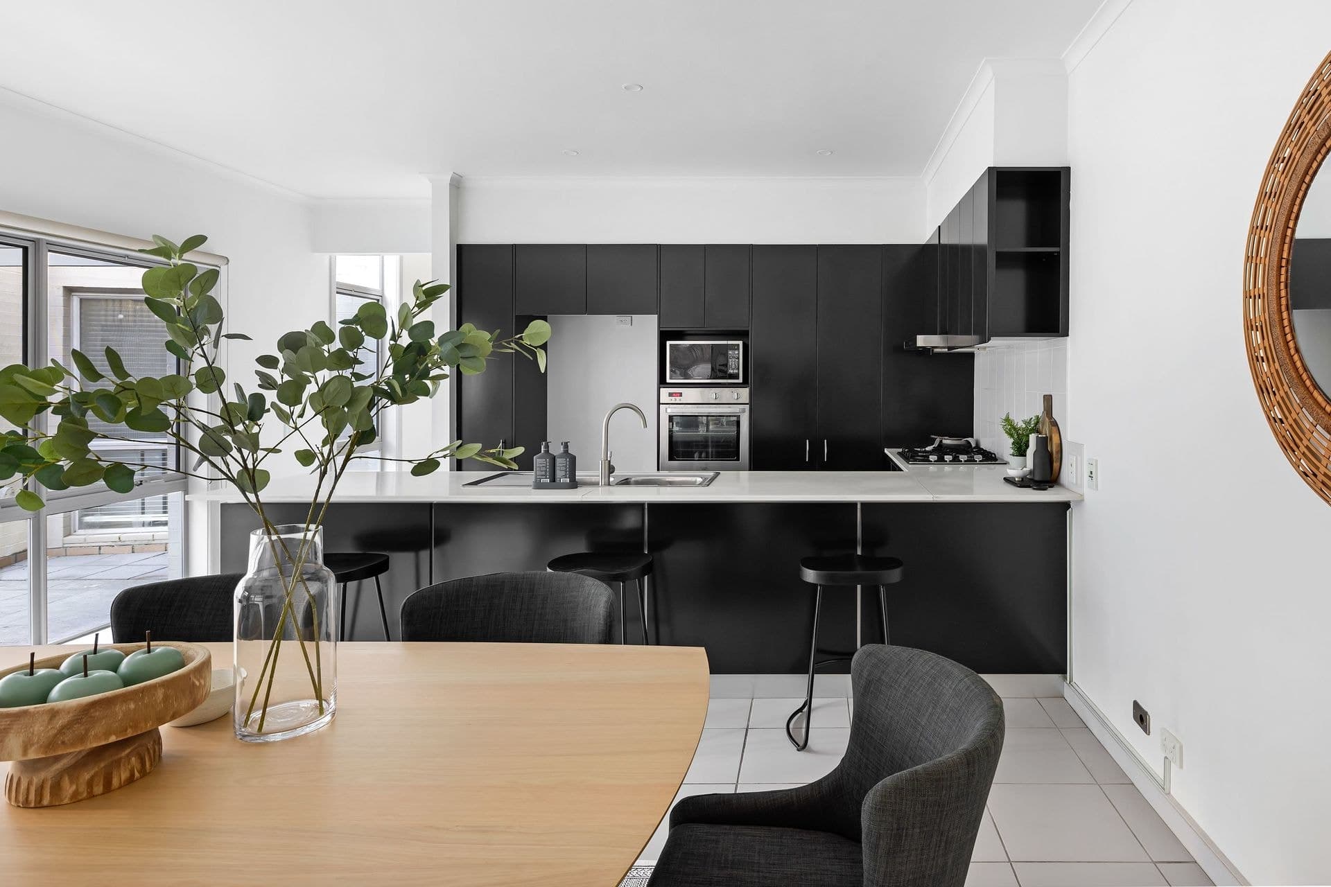 32 Roycroft Avenue, Newington - Thumbnail 3