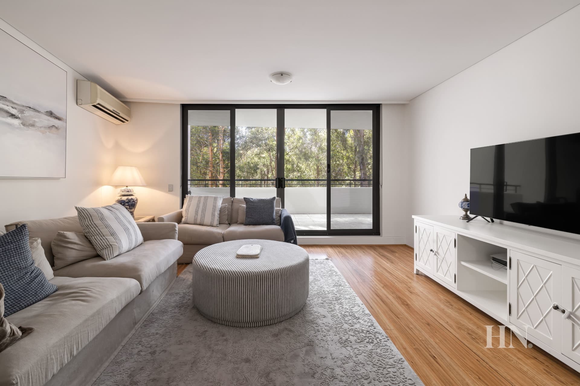 13/5 Owens Avenue, Newington - Image 1