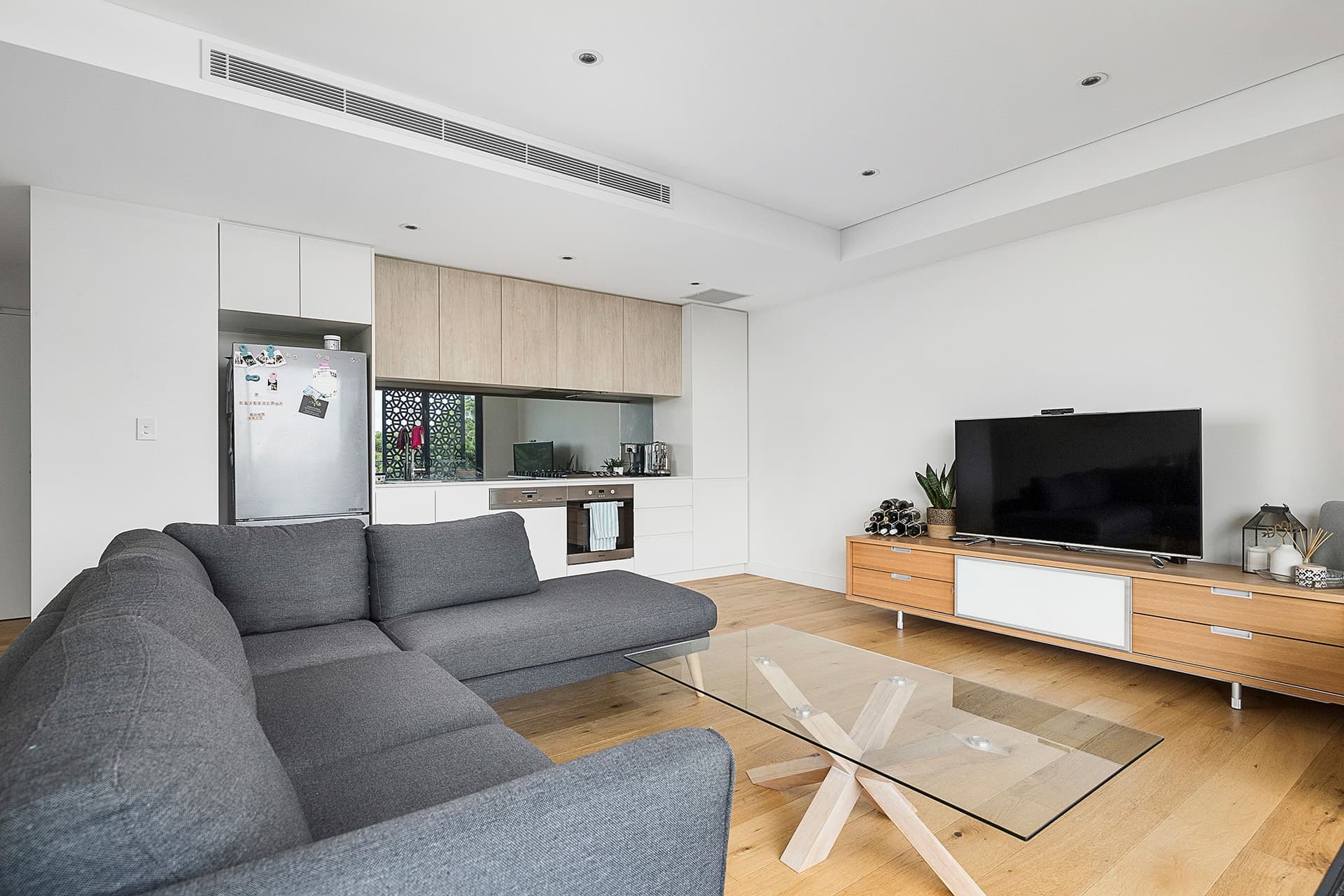 411/50 Gordon Crescent Lane, Cove North - Thumbnail 2
