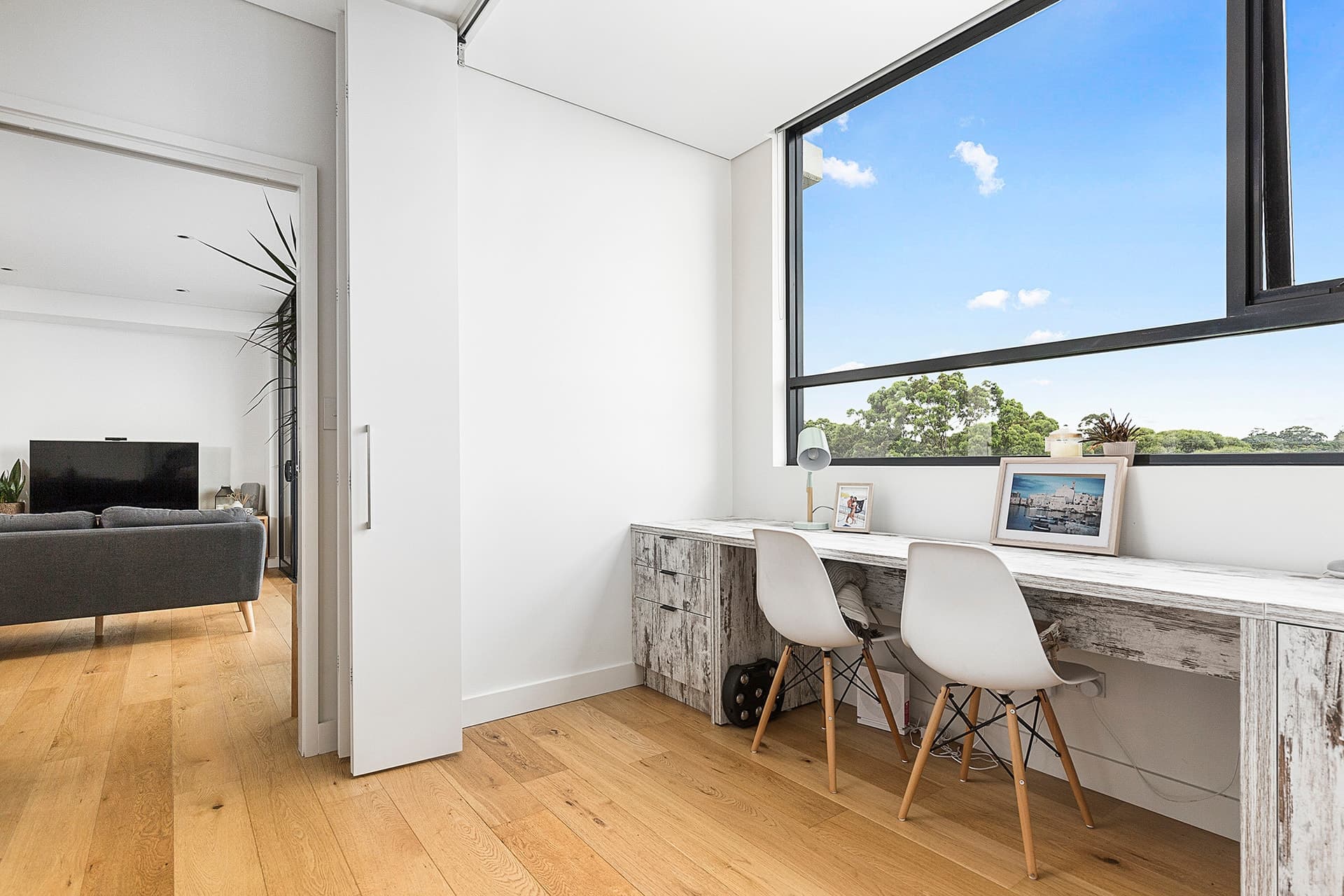 411/50 Gordon Crescent Lane, Cove North - Thumbnail 4