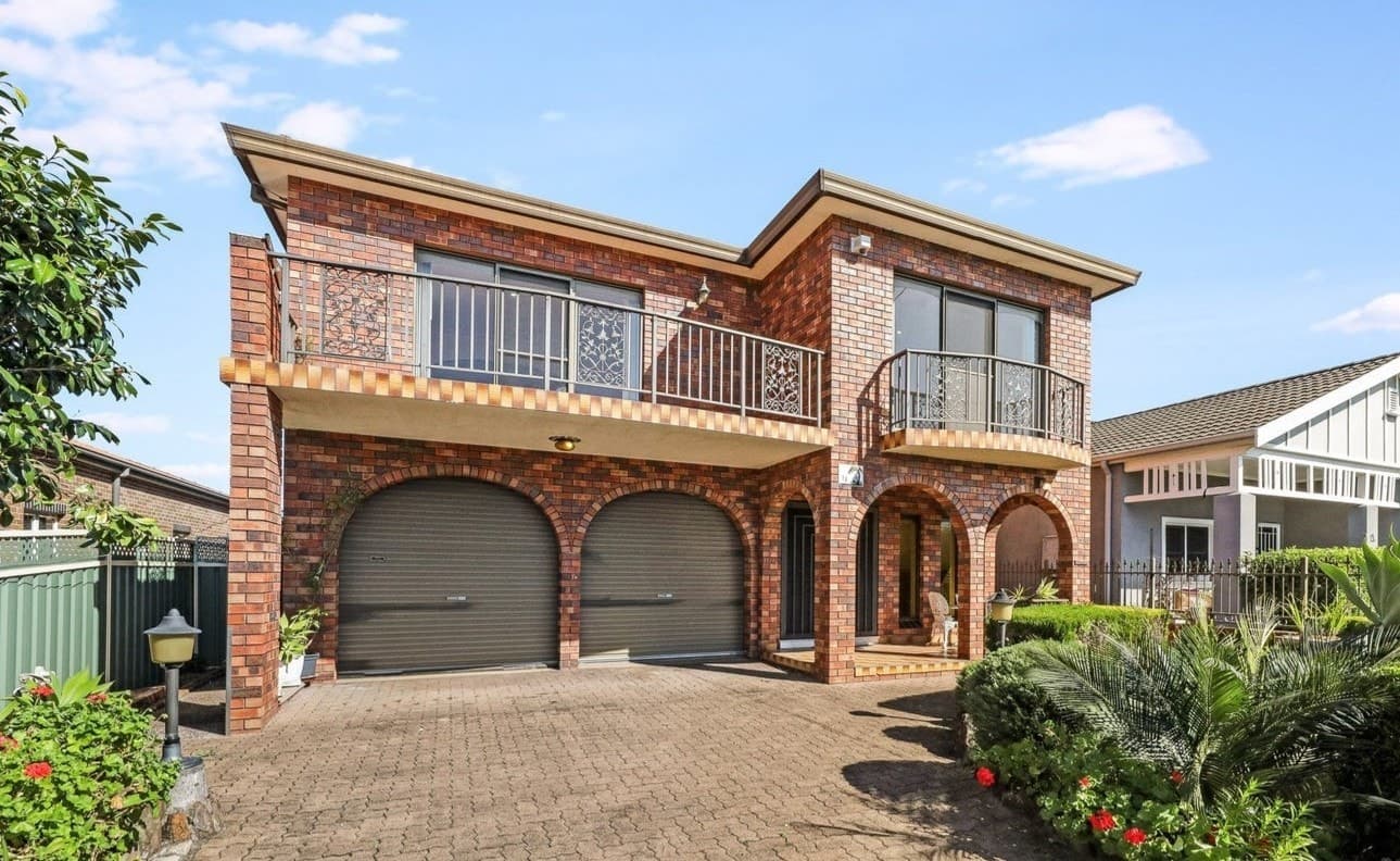 11 Russell Street, Russell Lea - Image 1