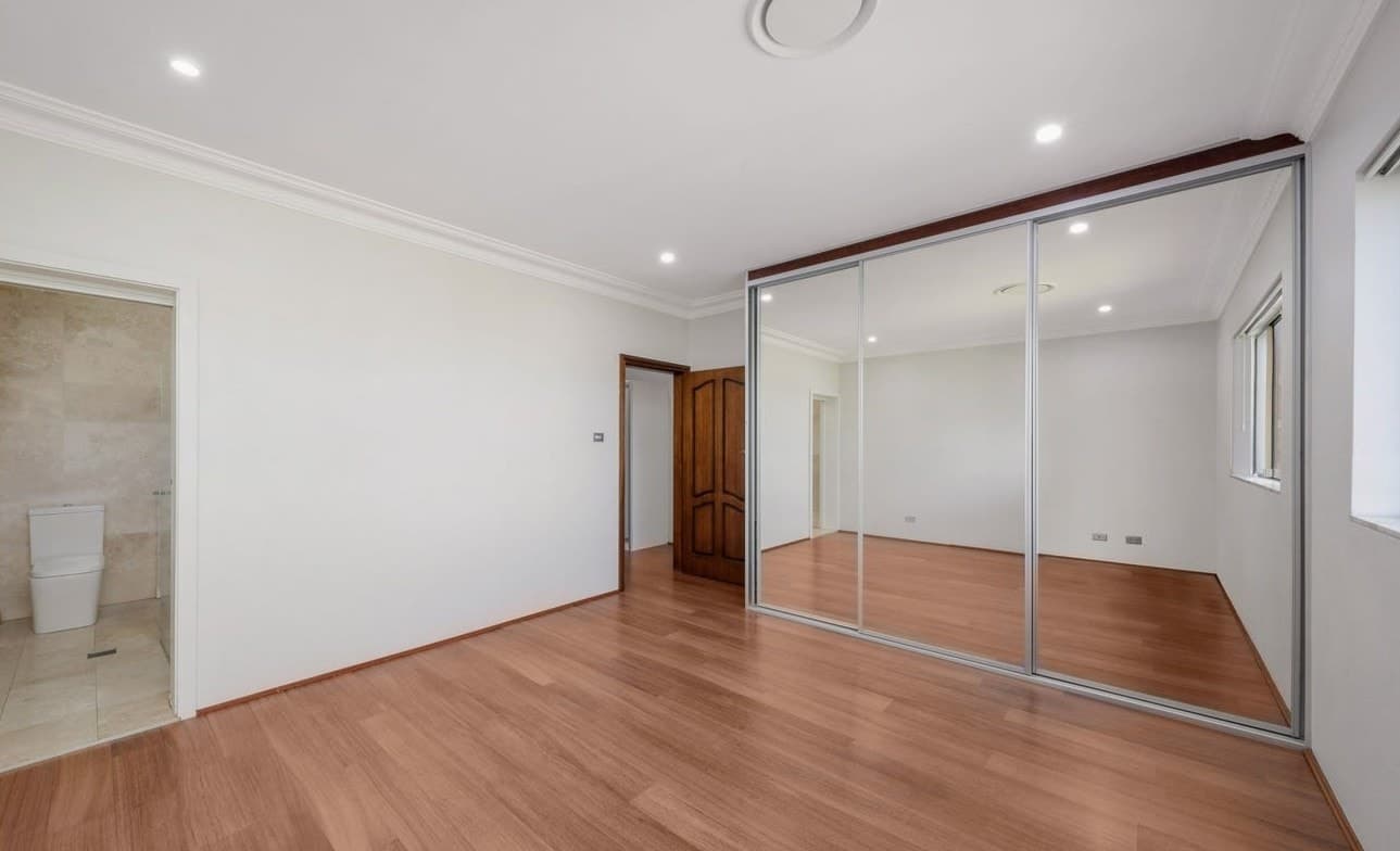 11 Russell Street, Russell Lea - Thumbnail 8