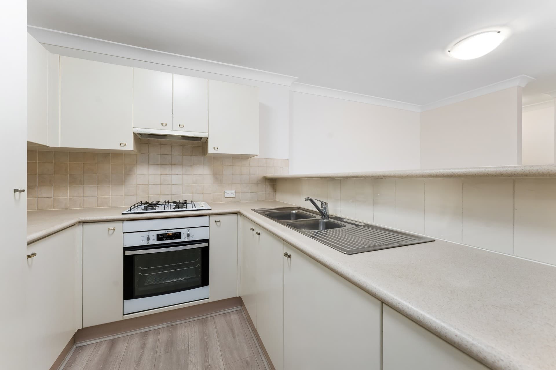 13F/19-21 George Street, North Strathfield - Thumbnail 2