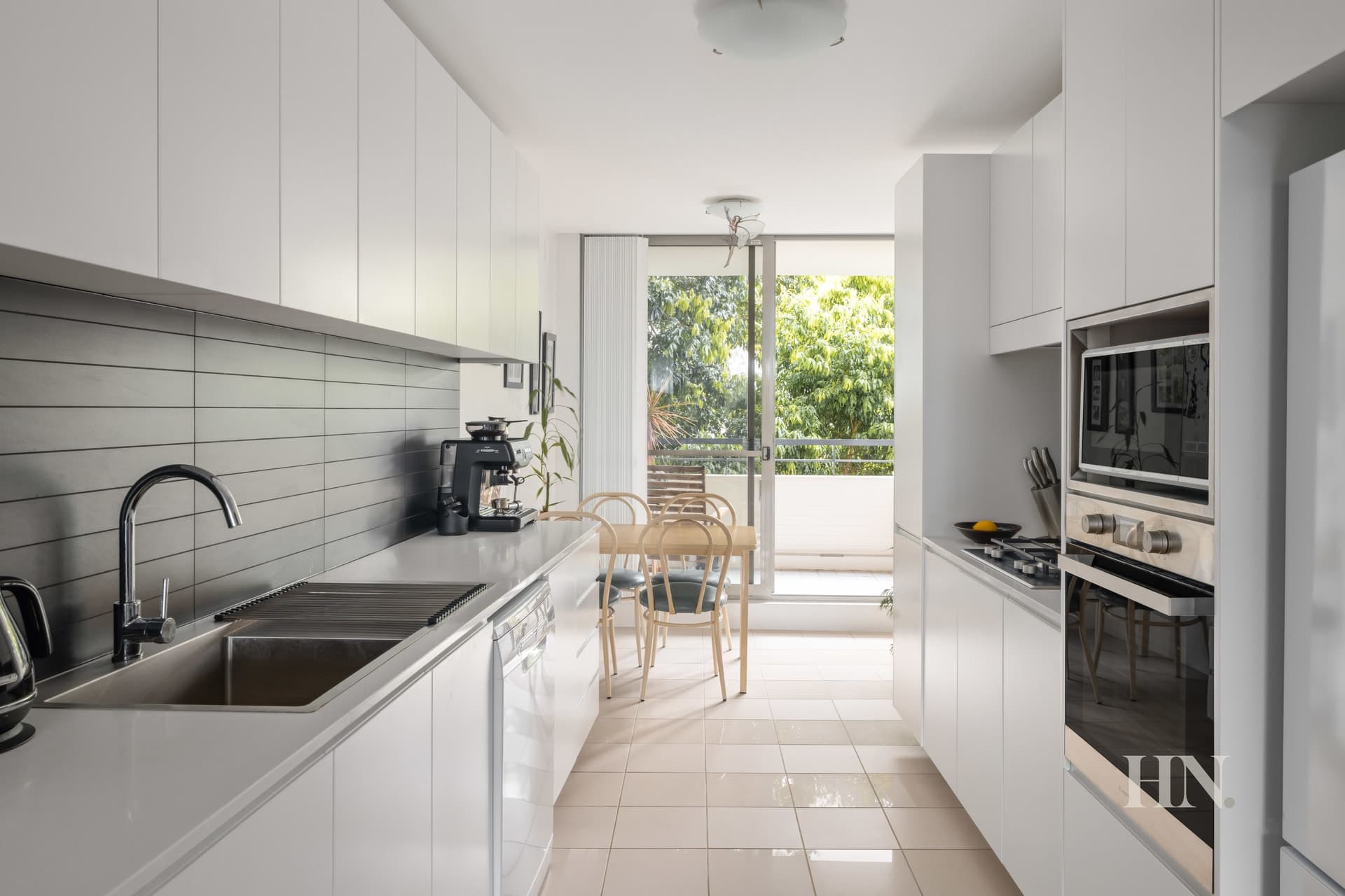 10/9 Nurmi Avenue, Newington - Thumbnail 2