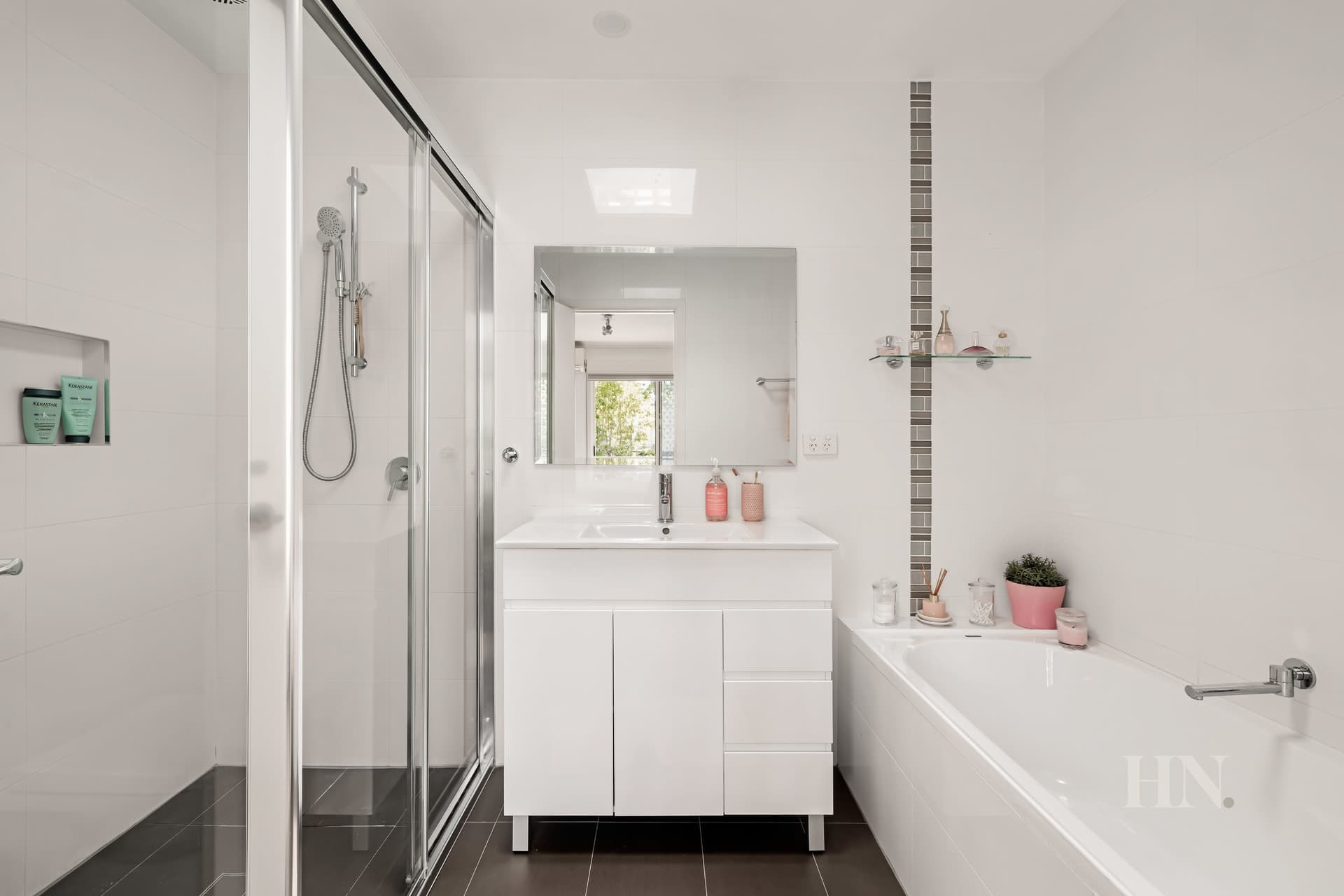 2 Comaneci Avenue, Newington - Thumbnail 7