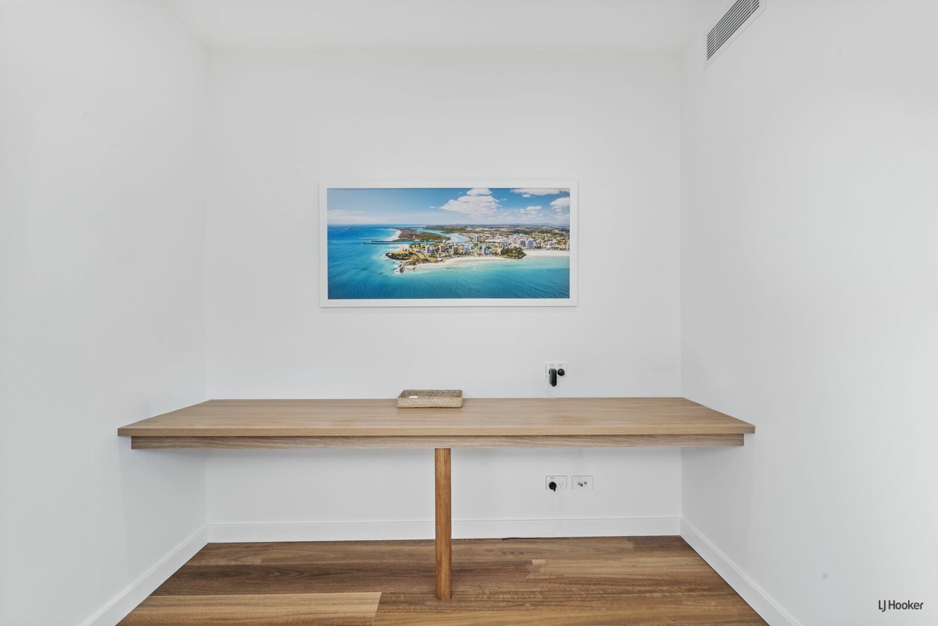 227 Mallawa Drive, Palm Beach, Palm Beach - Thumbnail 7