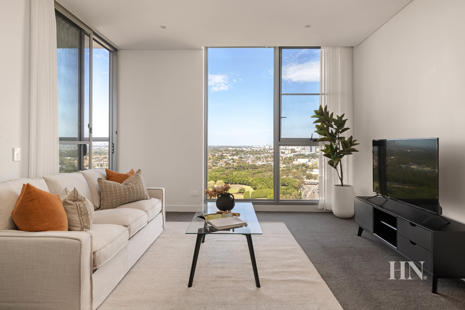 22401/2B Figtree Drive, Sydney Olympic Park - Thumbnail 2