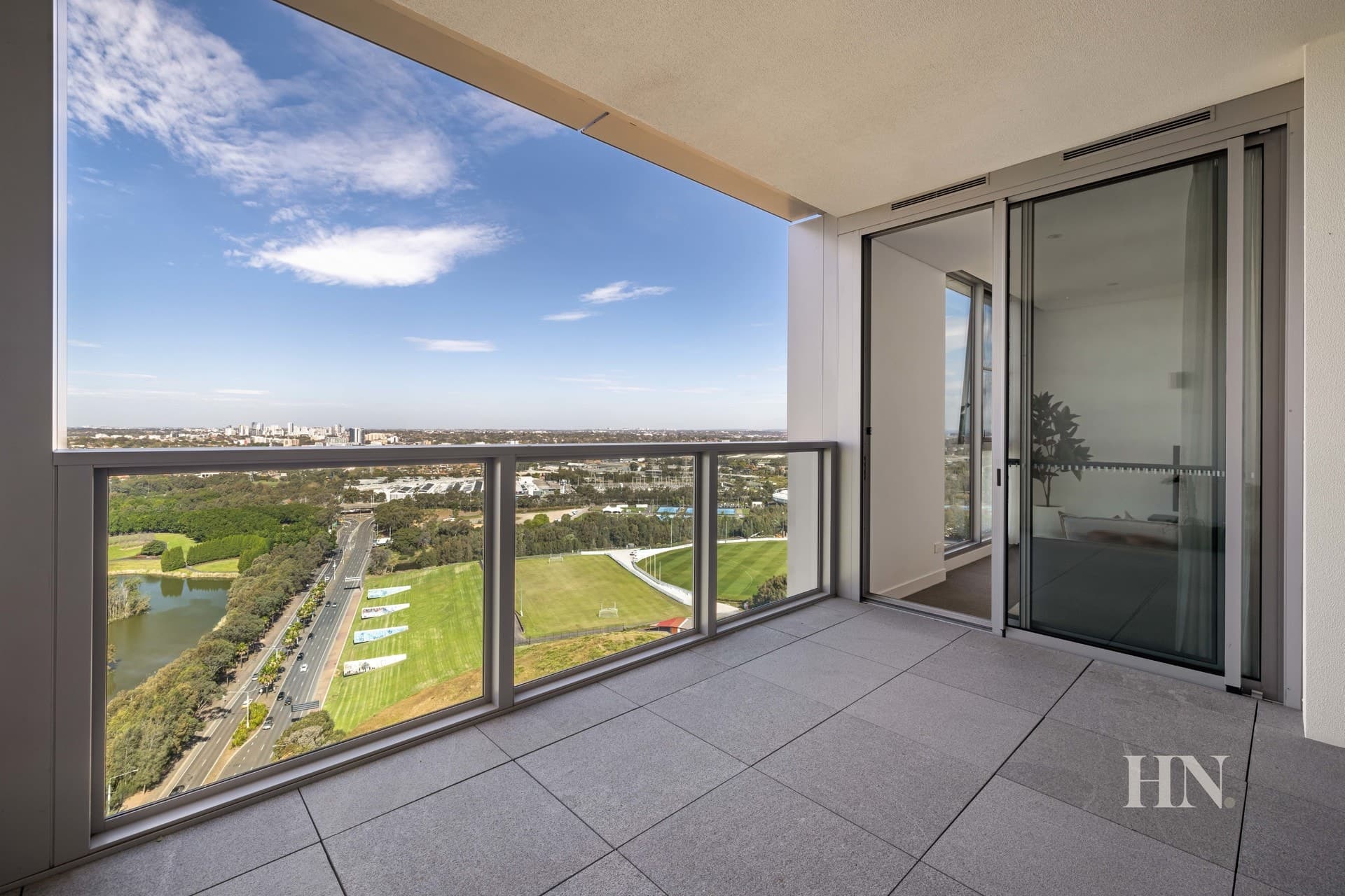 22401/2B Figtree Drive, Sydney Olympic Park - Thumbnail 4