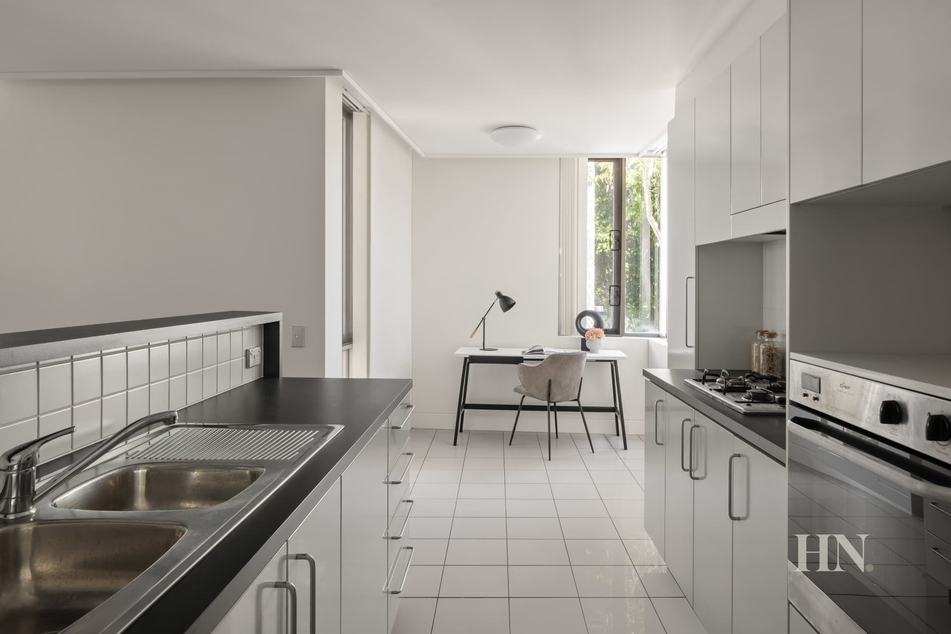 16/7 Blaxland Avenue, Newington - Thumbnail 4