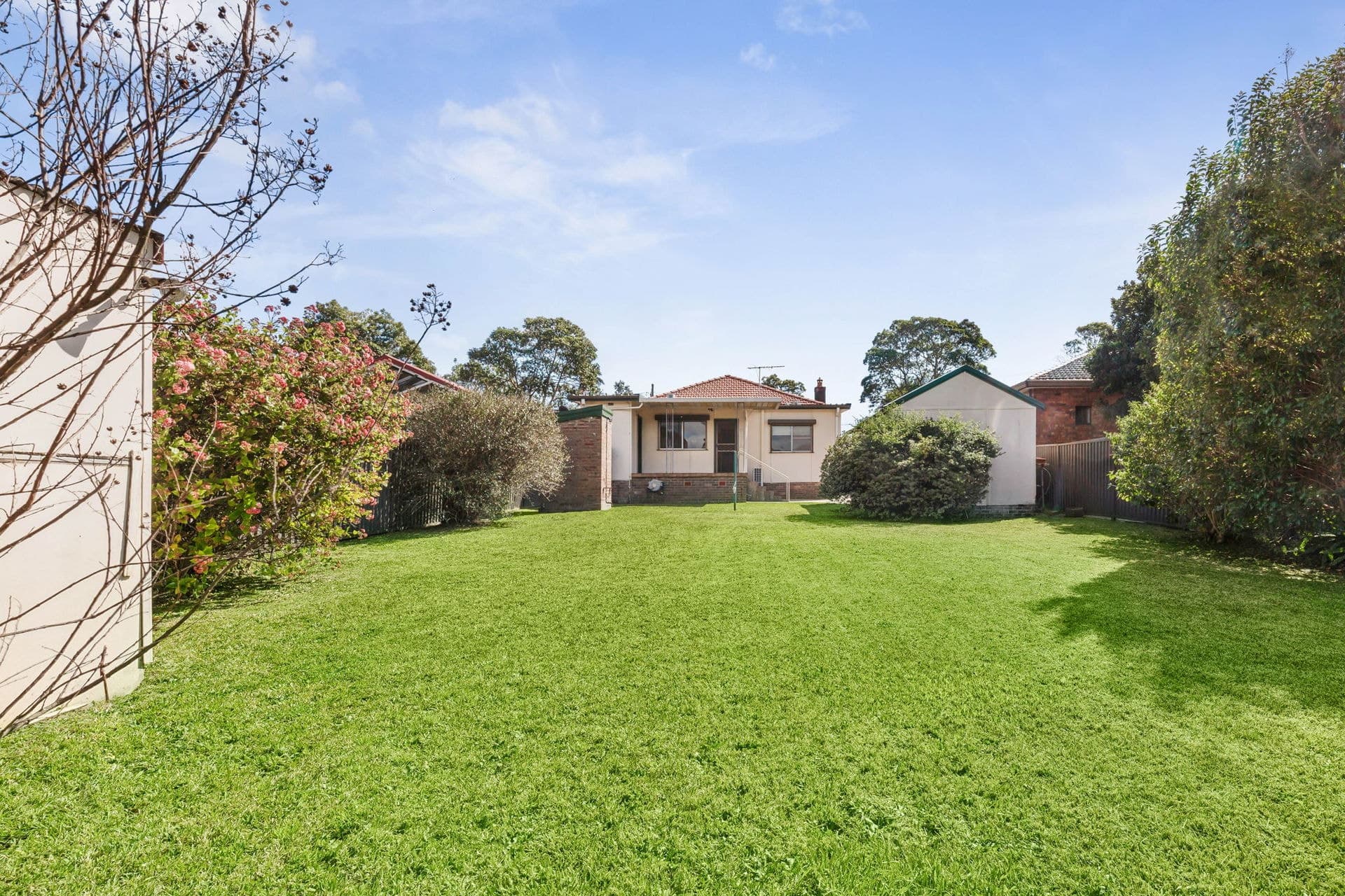 11 Wordsworth Avenue, Concord - Thumbnail 3