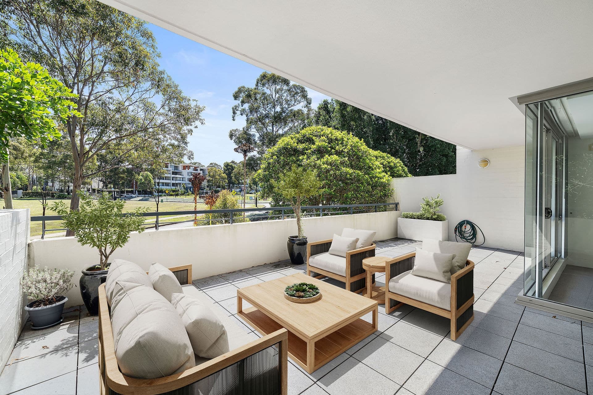 14/5 Sandpiper Crescent, Newington - Image 1