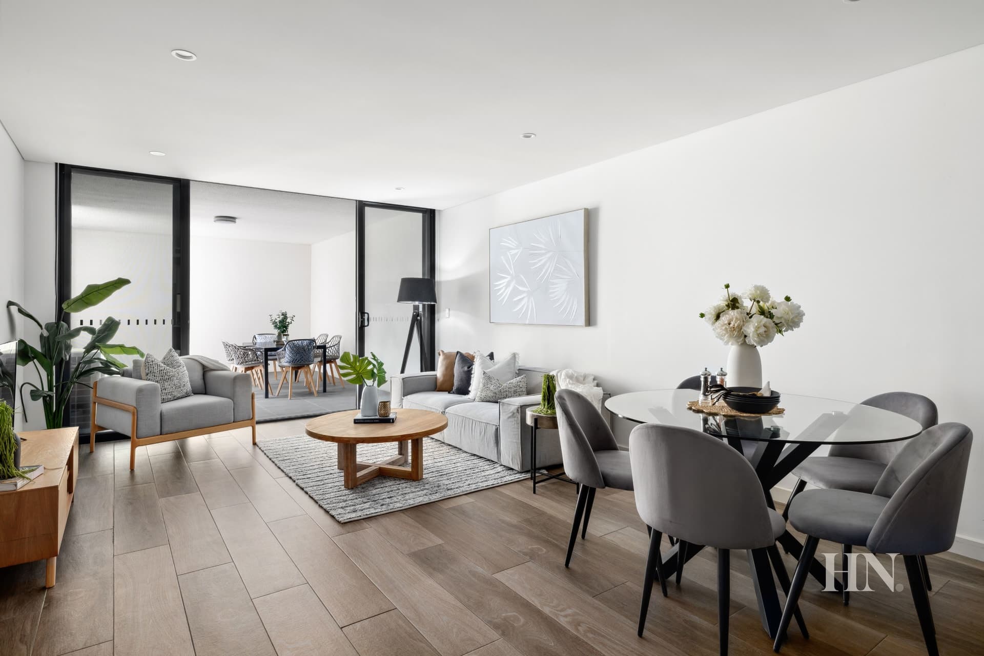 5/64 Majors Bay Road, Concord - Image 1