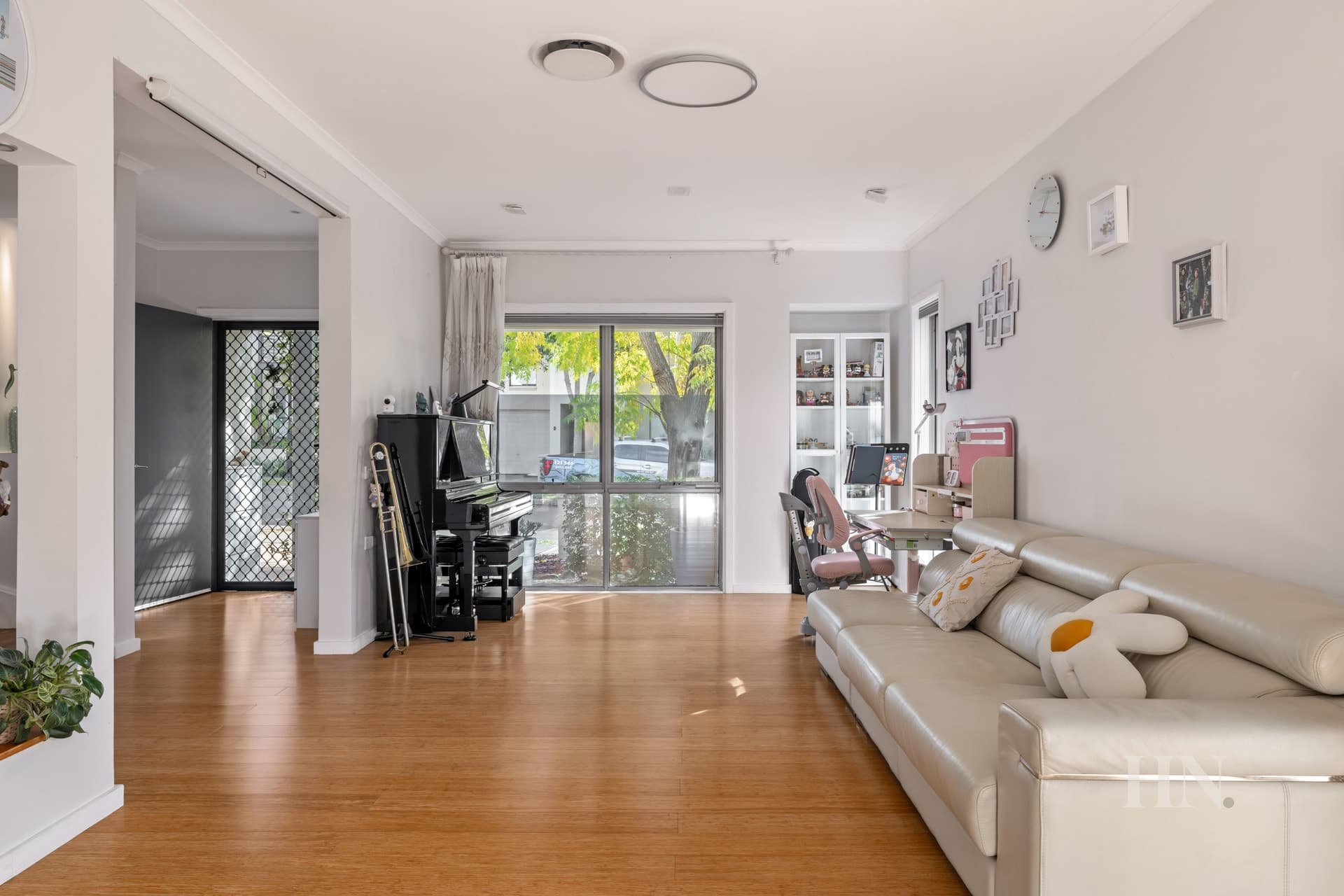 15 Konrads Avenue, Newington - Thumbnail 3