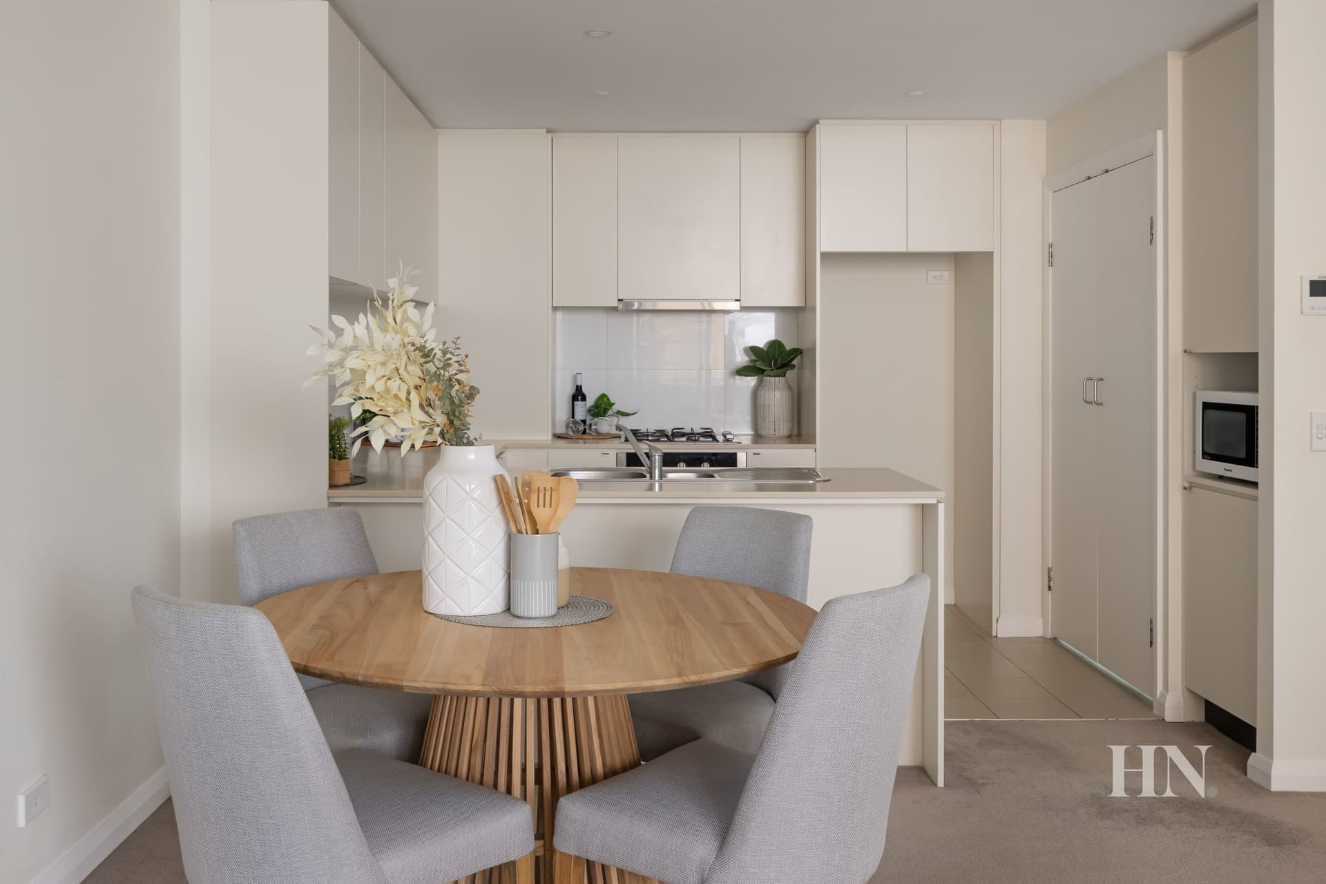 347/2 The Crescent Wentworth Point, Wentworth Point - Thumbnail 3