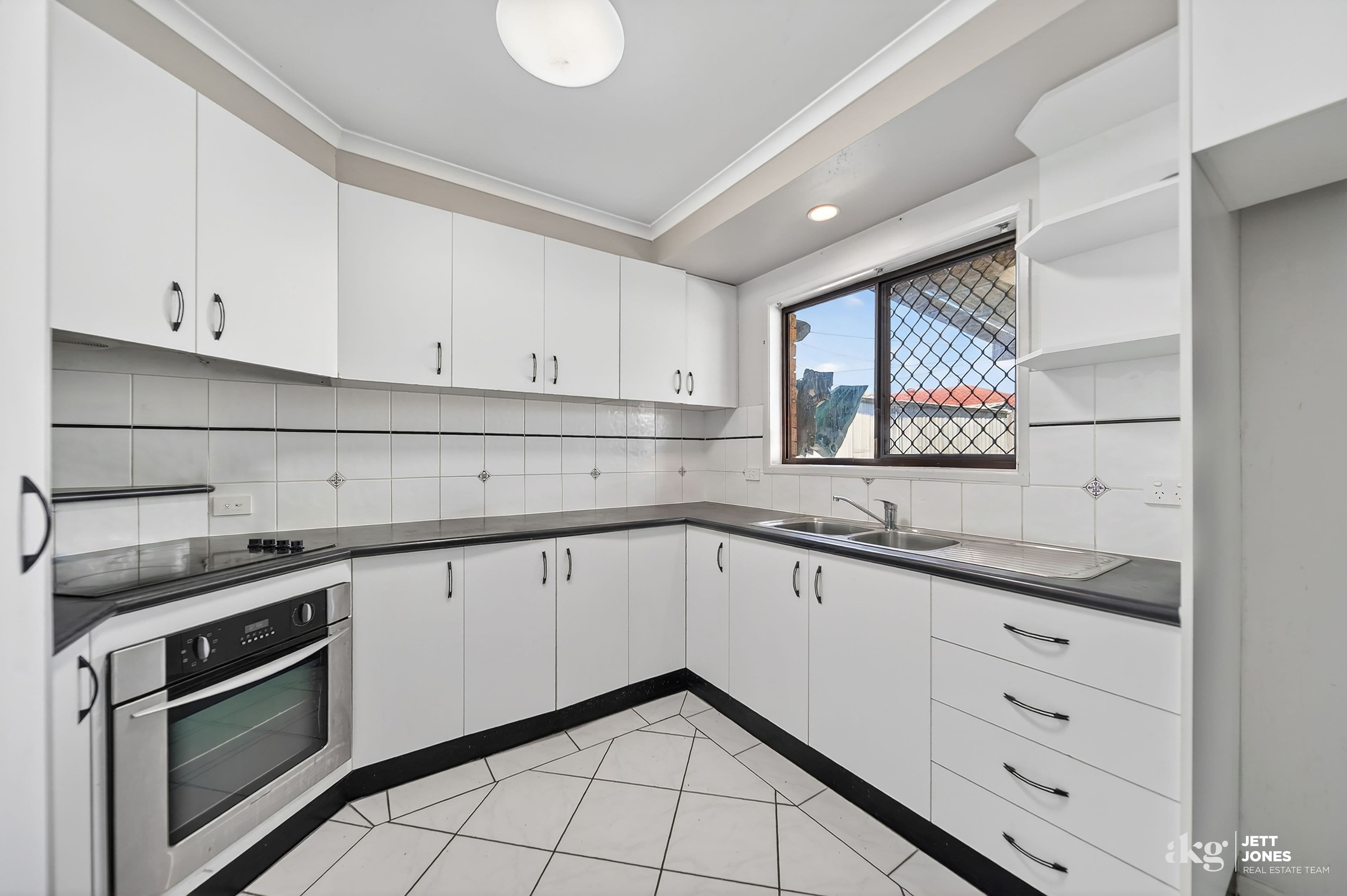 64 Radiata Street, Hillcrest QLD 4118, Hillcrest - Thumbnail 7