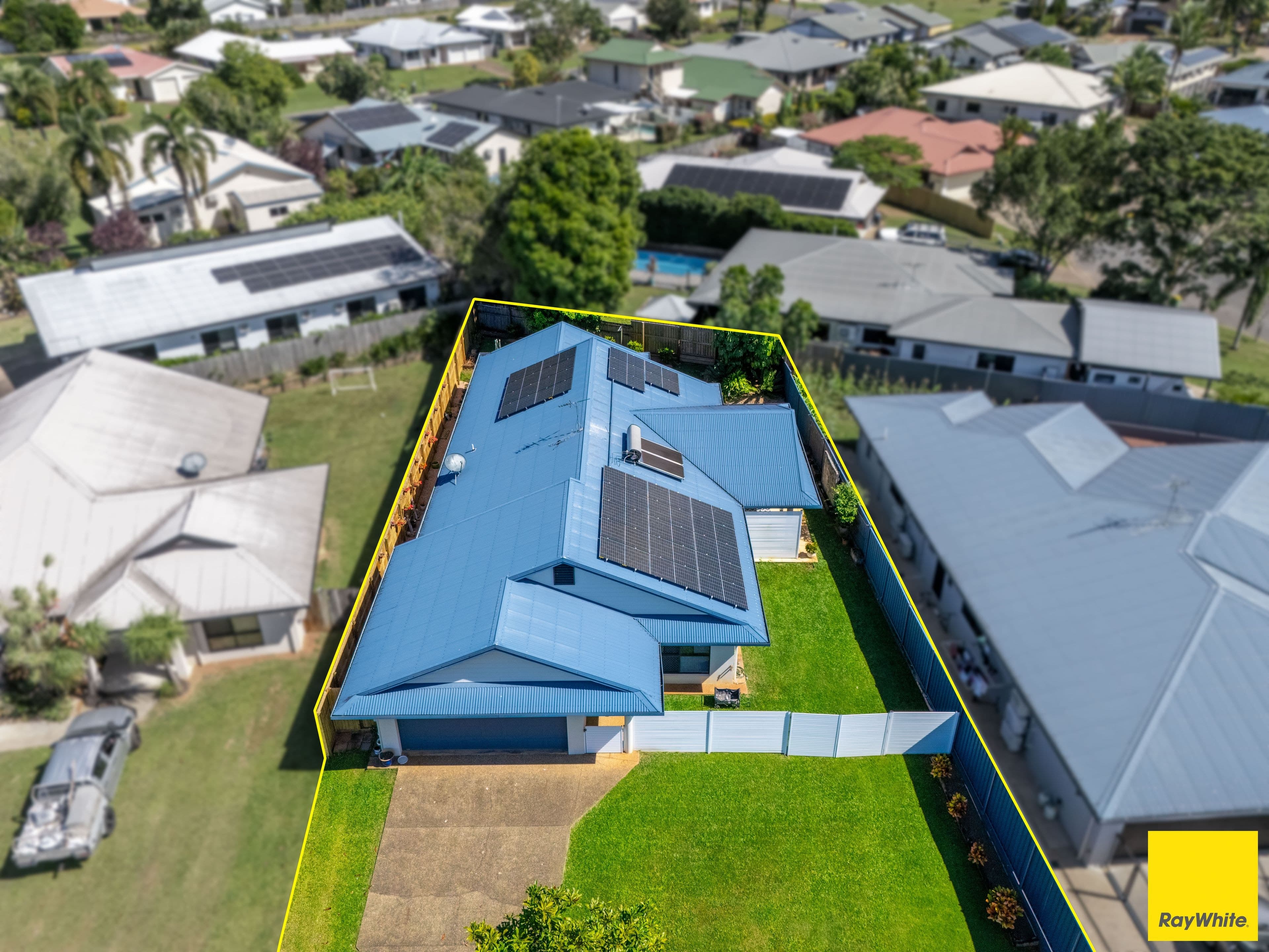 15 Lucy Close, Kanimbla QLD 4870, Kanimbla - Image 1