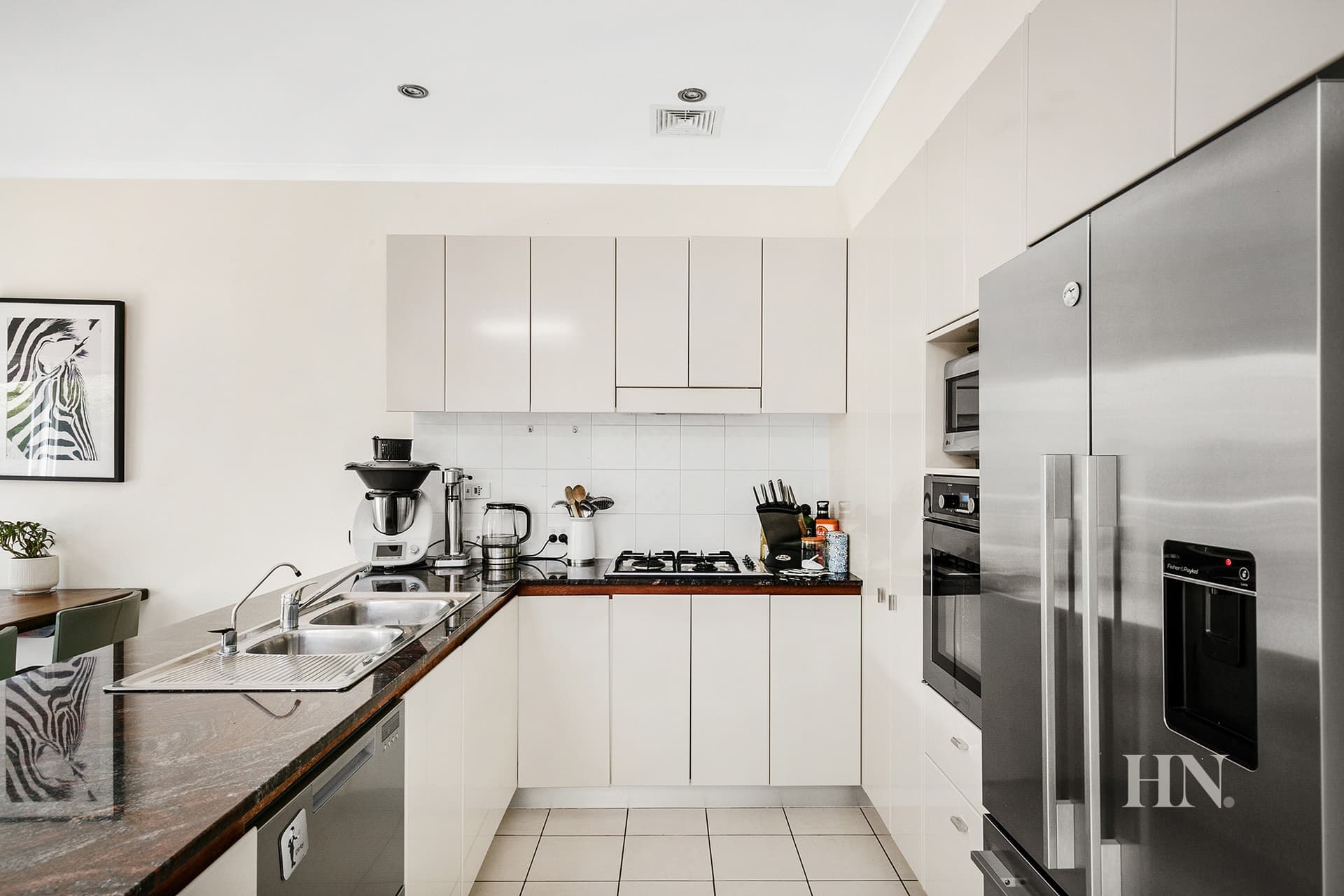 9 Kuts Avenue, Newington - Thumbnail 4