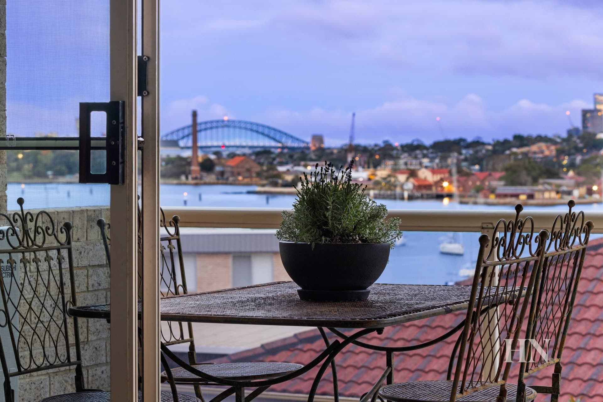 7/1 Raglan Street, Drummoyne - Image 1