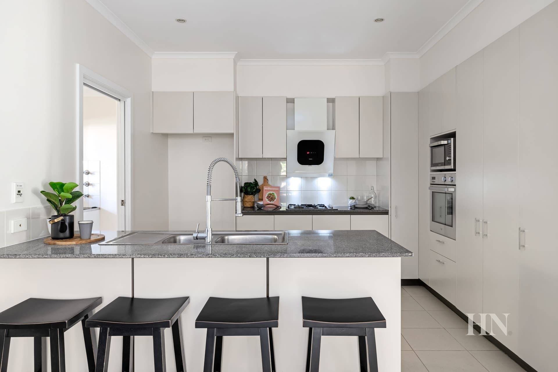 4 Lane Avenue, Newington - Thumbnail 3