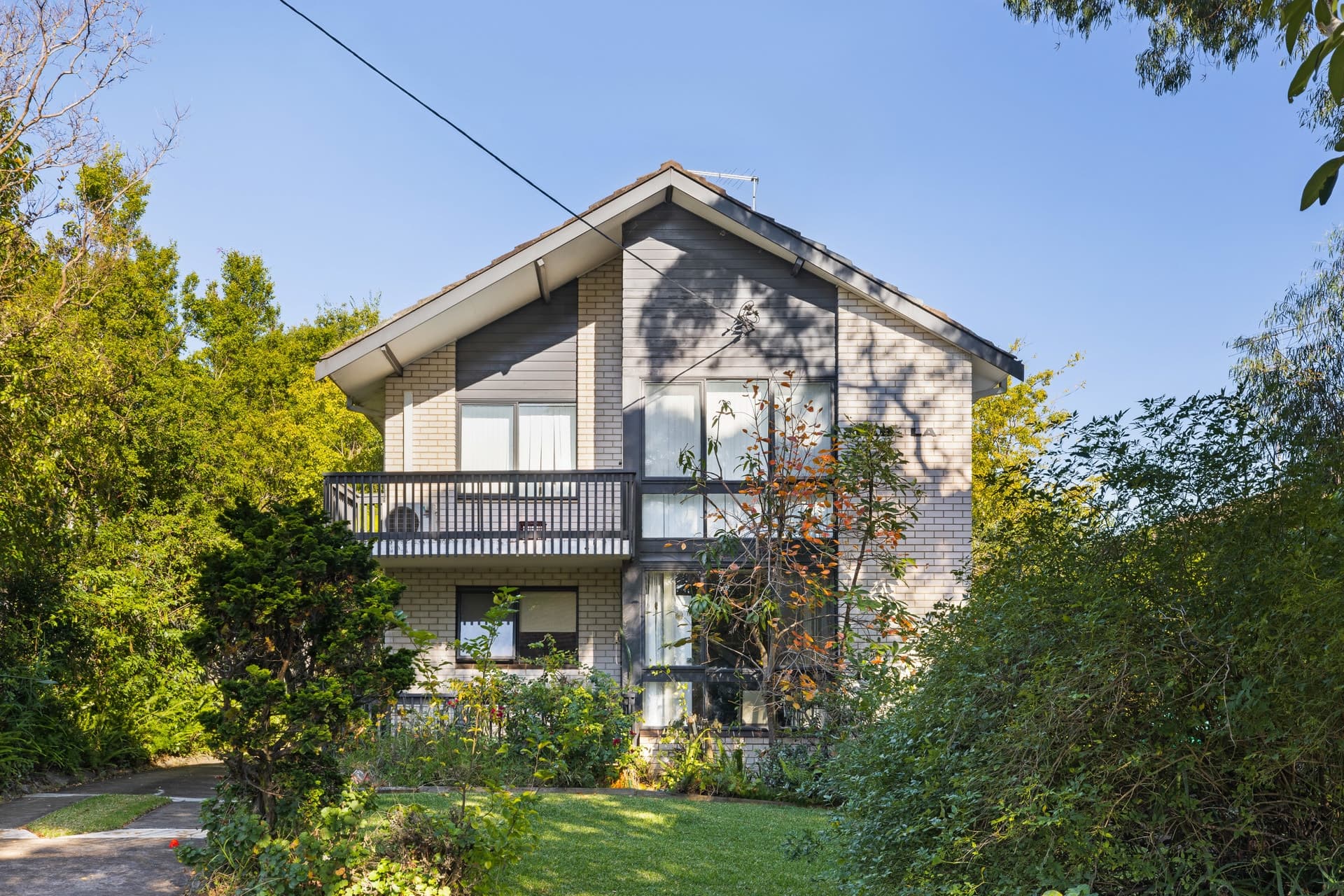 2/12 Napier Street, North Strathfield - Image 1