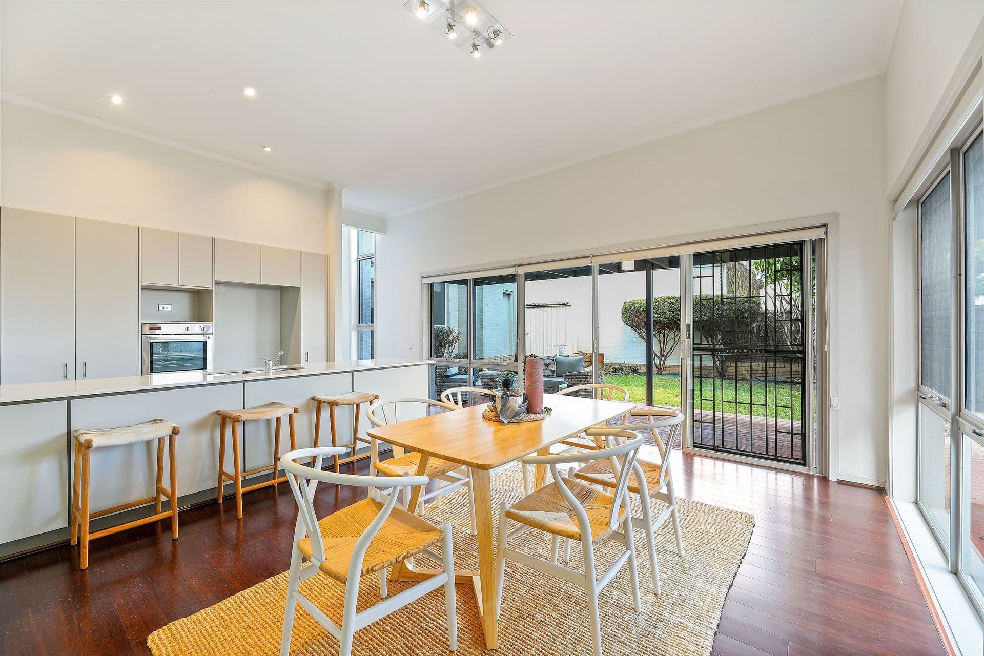 18 Roycroft Avenue, Newington - Thumbnail 2
