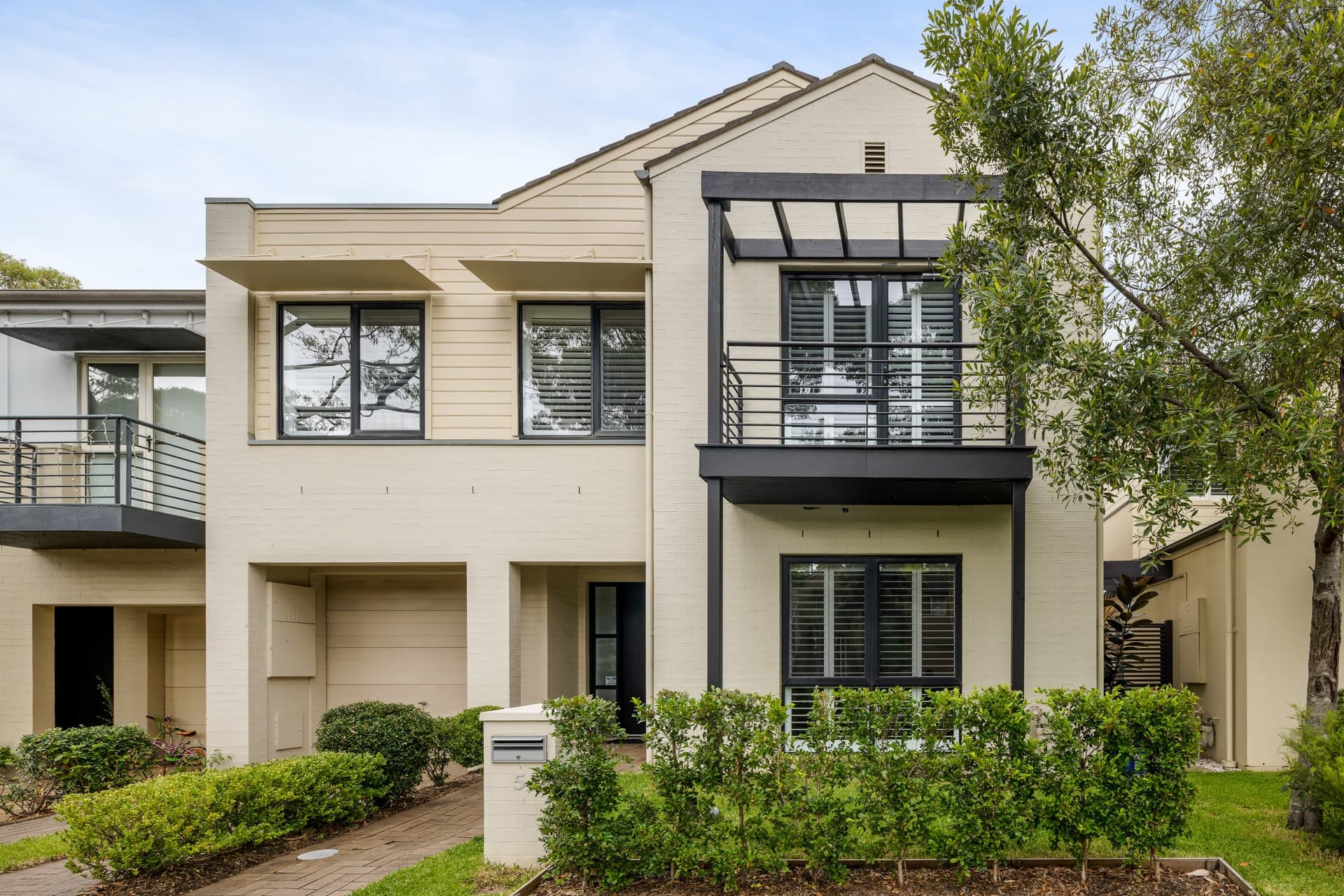 5 Newington Boulevard, Newington - Image 1