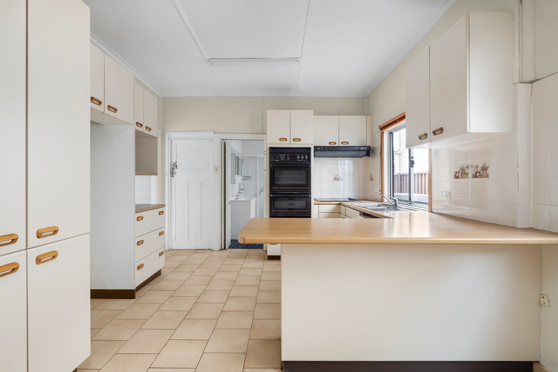 19 Adam Street, Campsie - Thumbnail 6