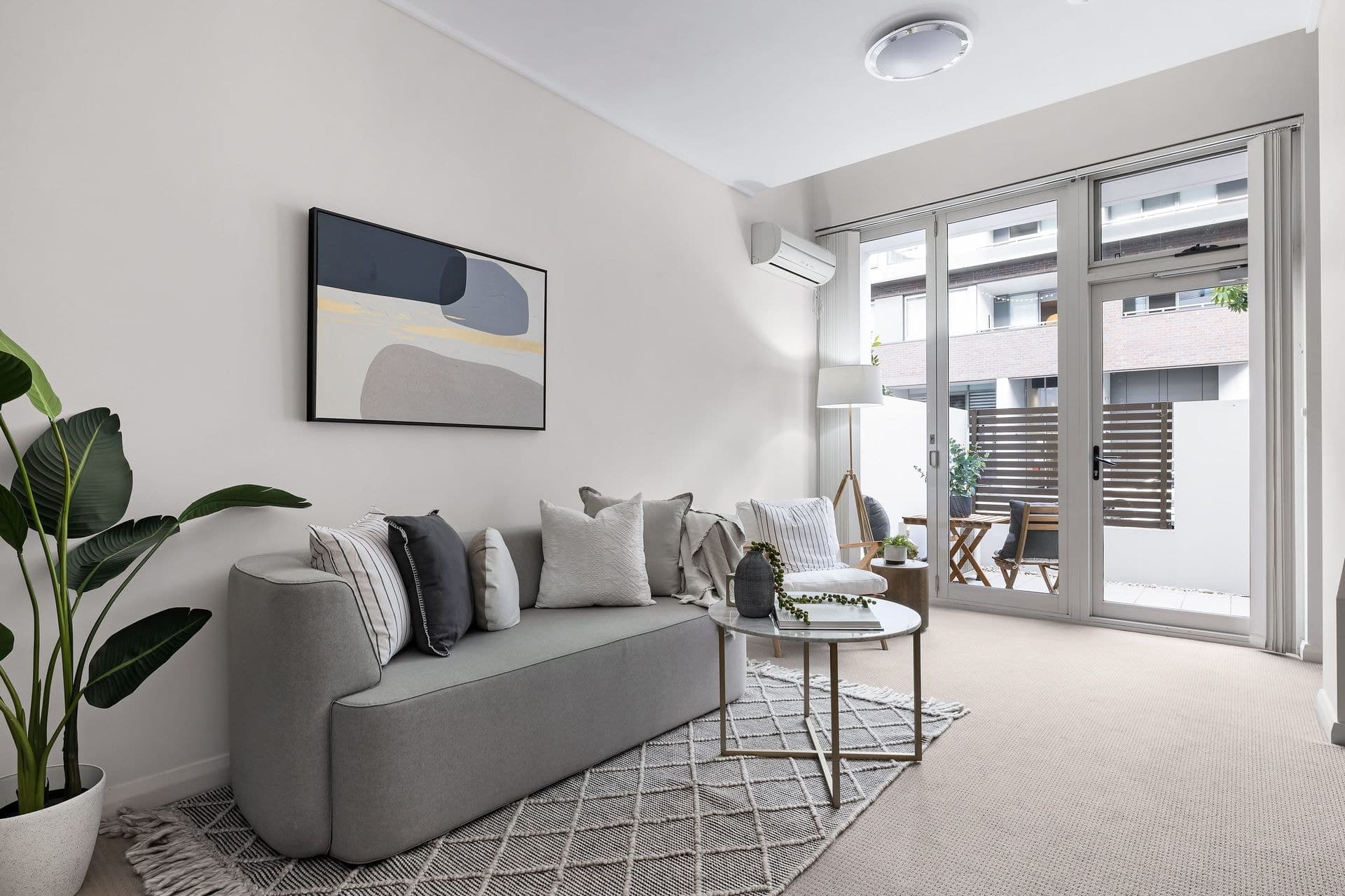 123/19 Savona Drive Wentworth Point, Wentworth Point - Image 1